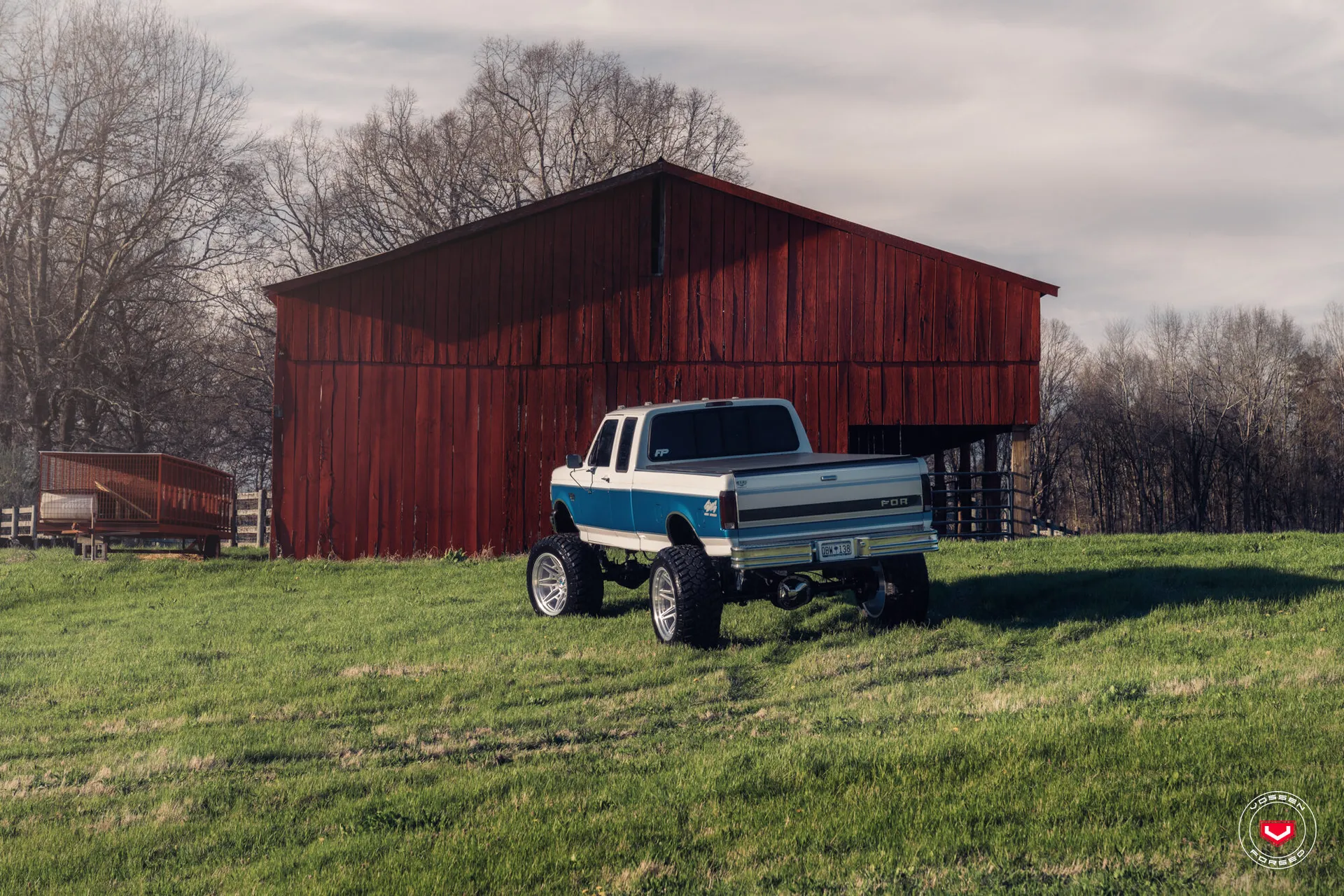 Ford F-250 / F-350, 10