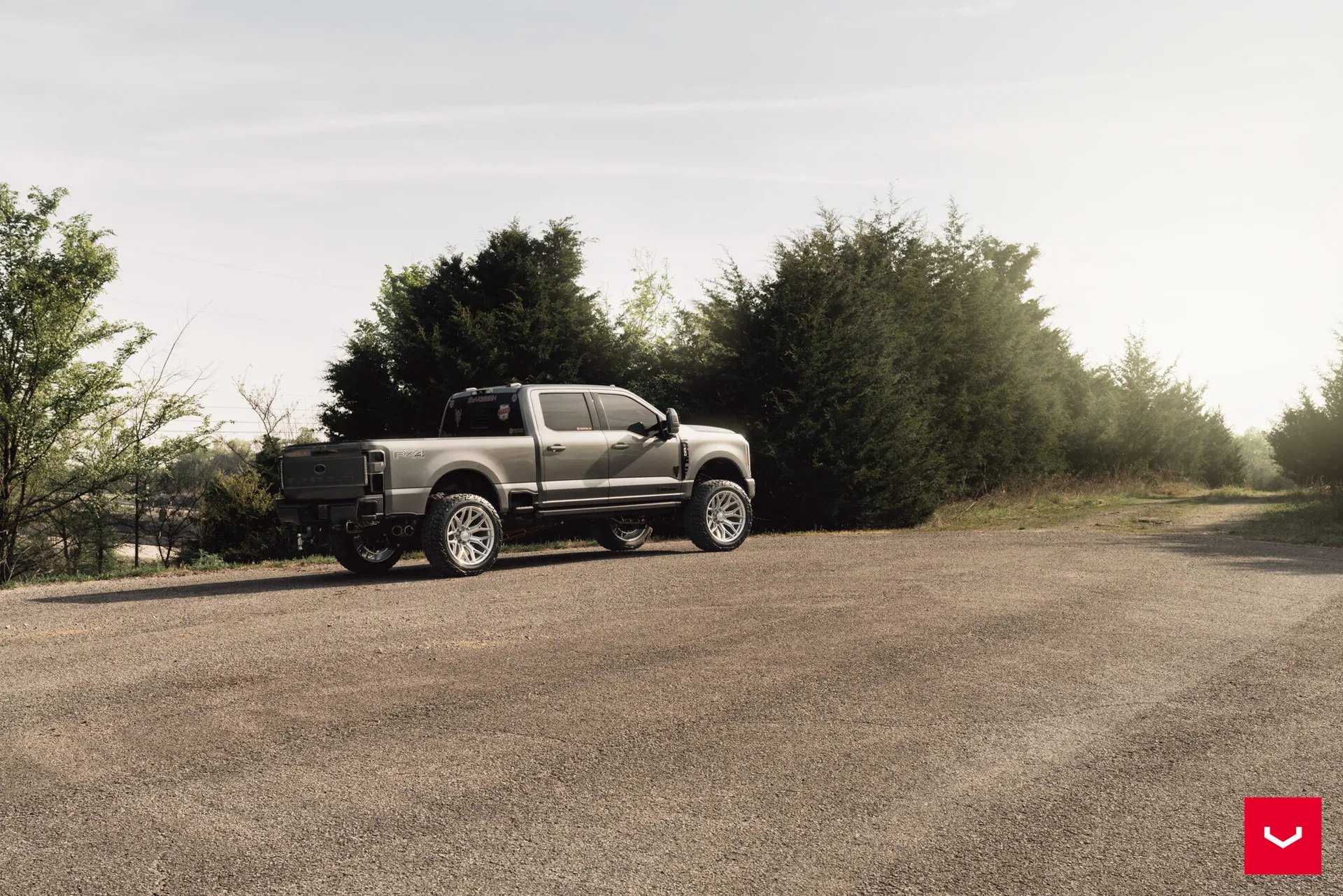 Ford F-250 / F-350, 10