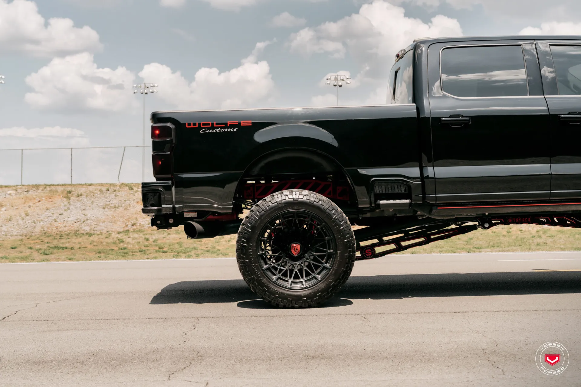 Ford F-250 / F-350, 12