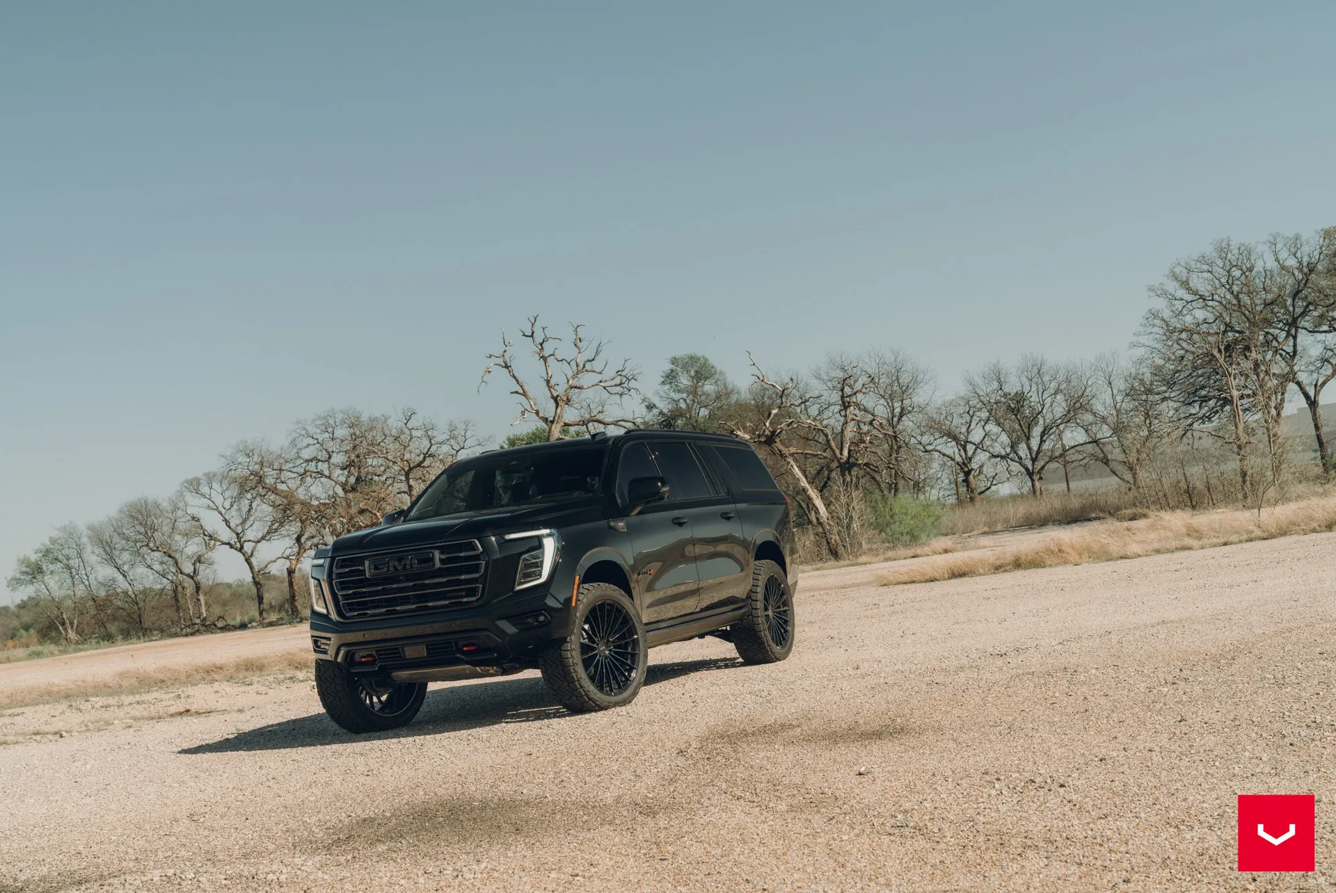 GMC Yukon, 1