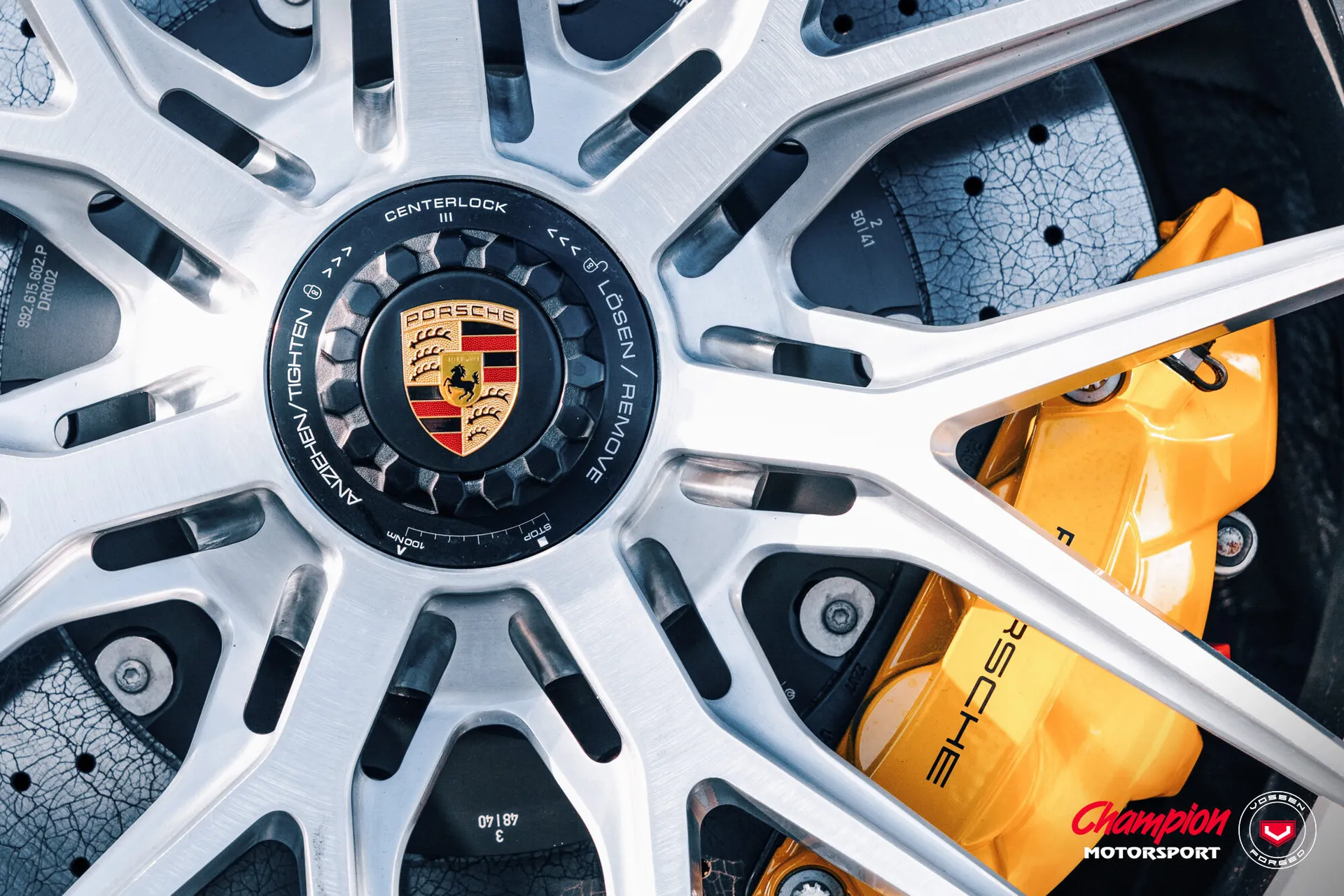 Porsche 992, 9