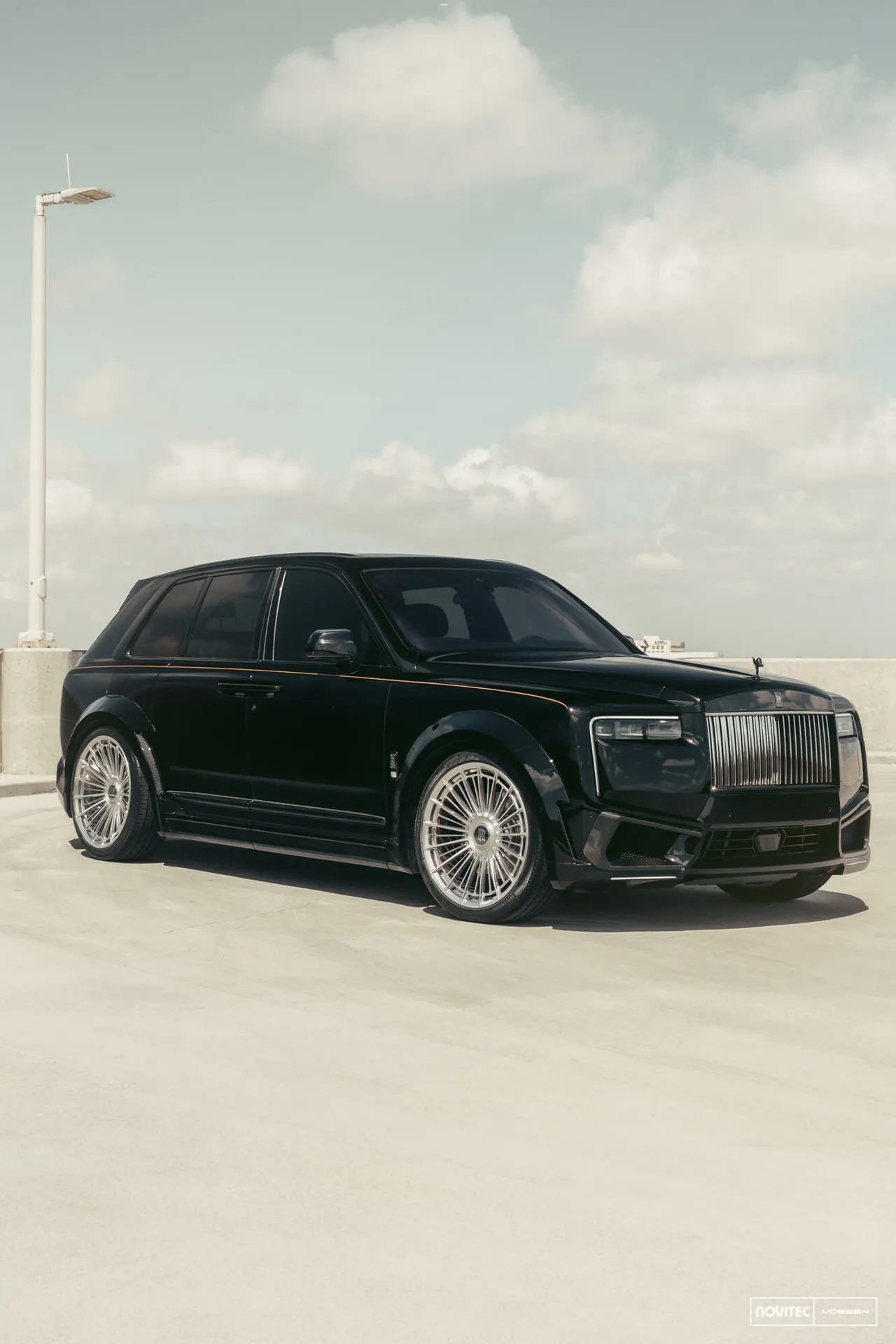 Rolls Royce Cullinan, 20