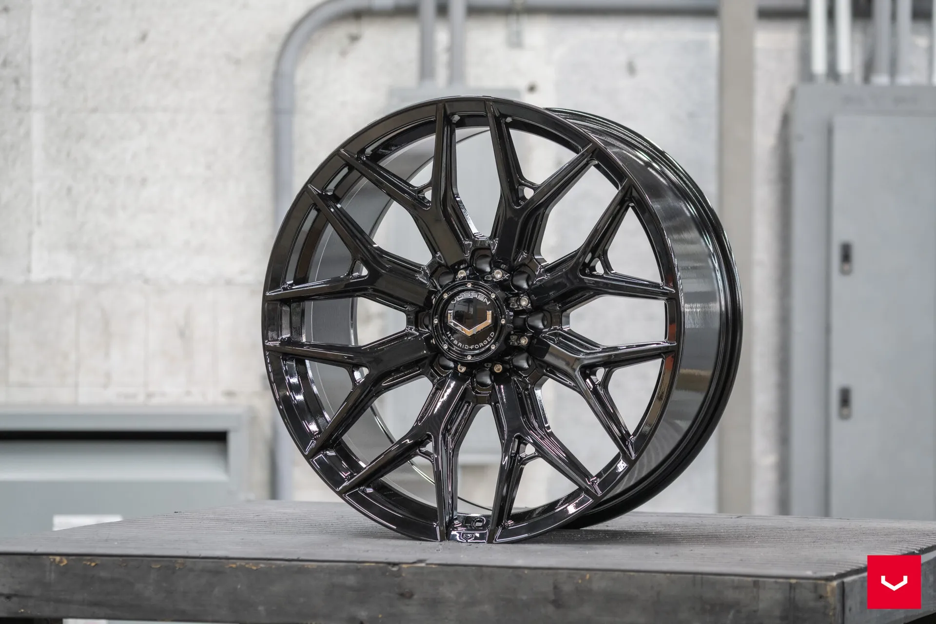 Gloss Black, 15