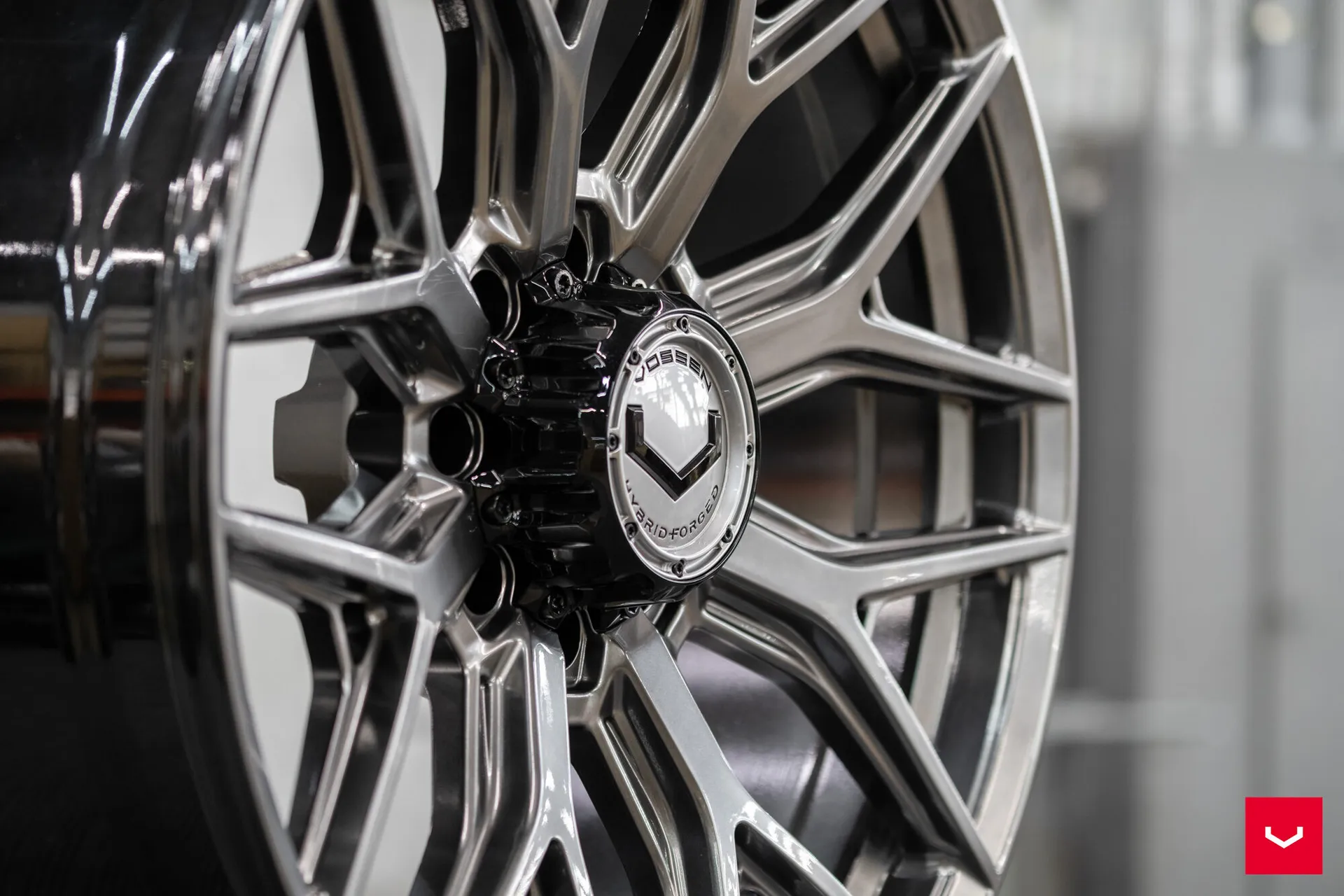 Hyper Gunmetal, 3