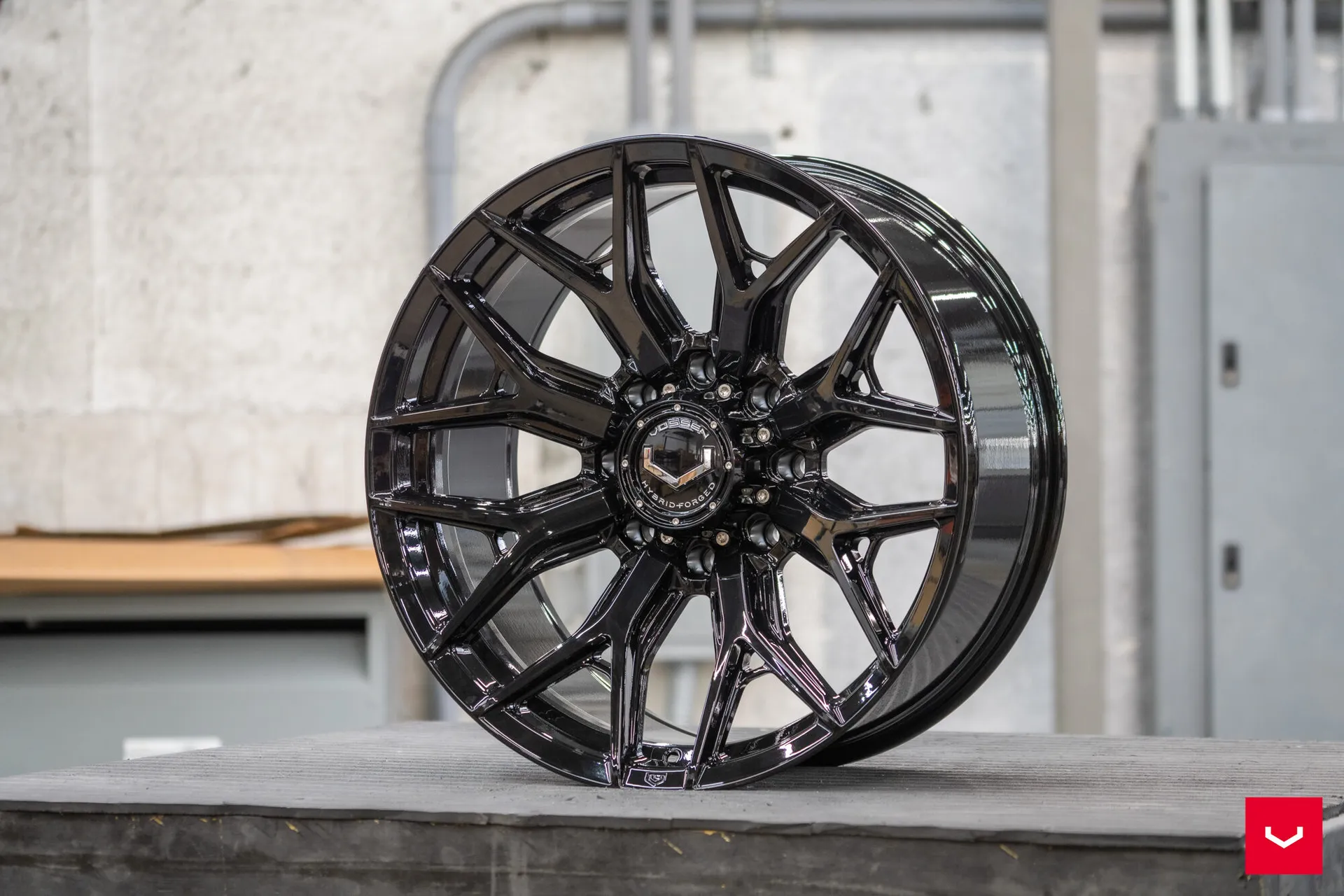 Gloss Black, 10