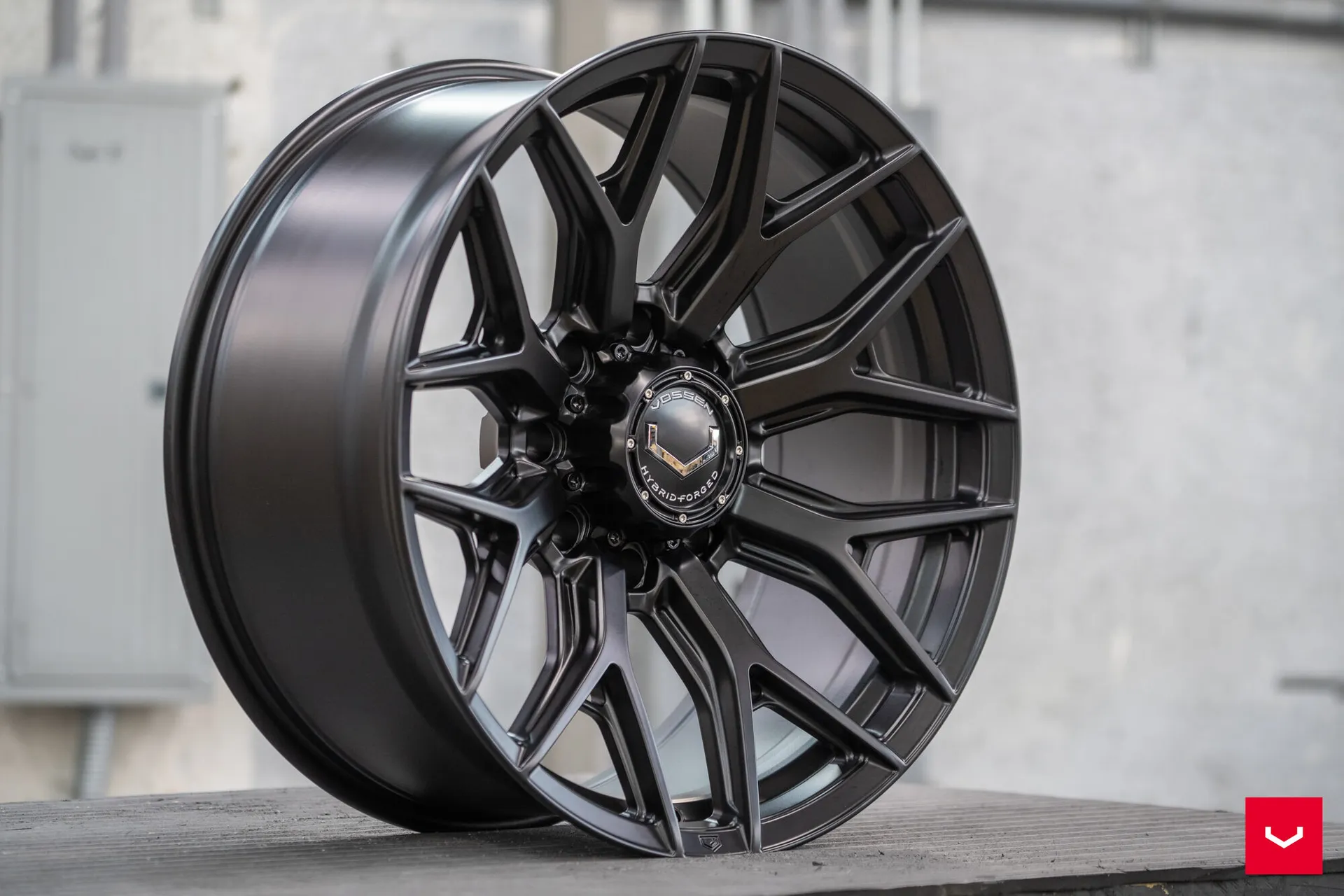 Satin Black, 4
