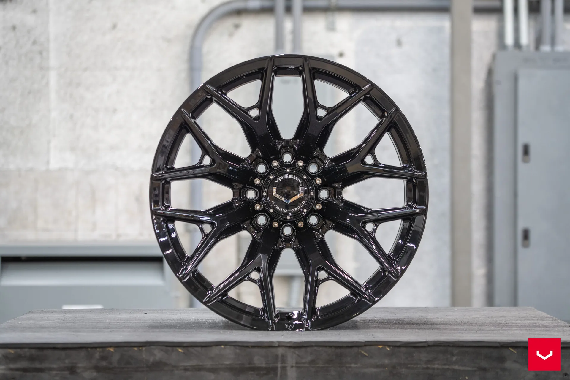Gloss Black, 22