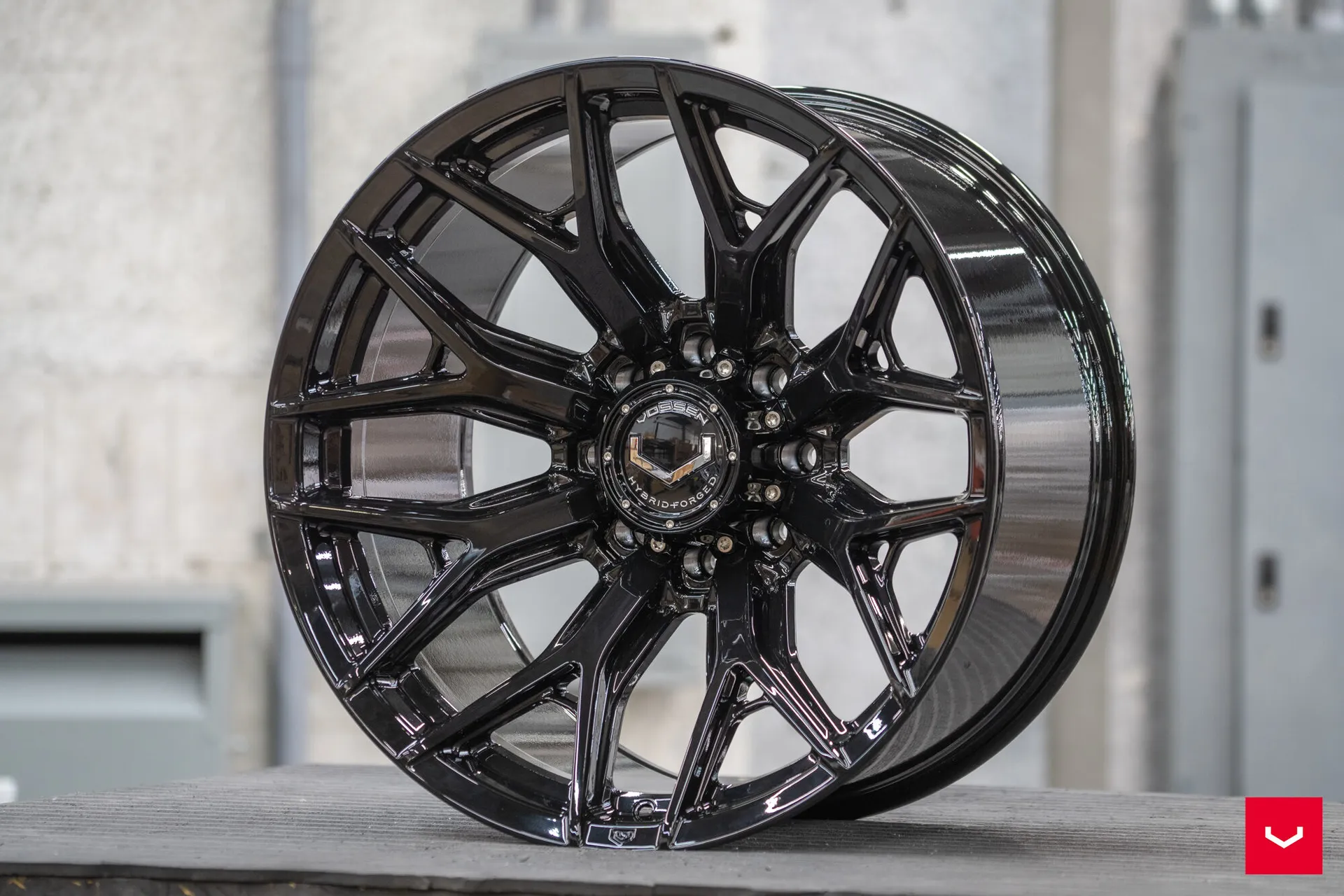 Gloss Black, 15
