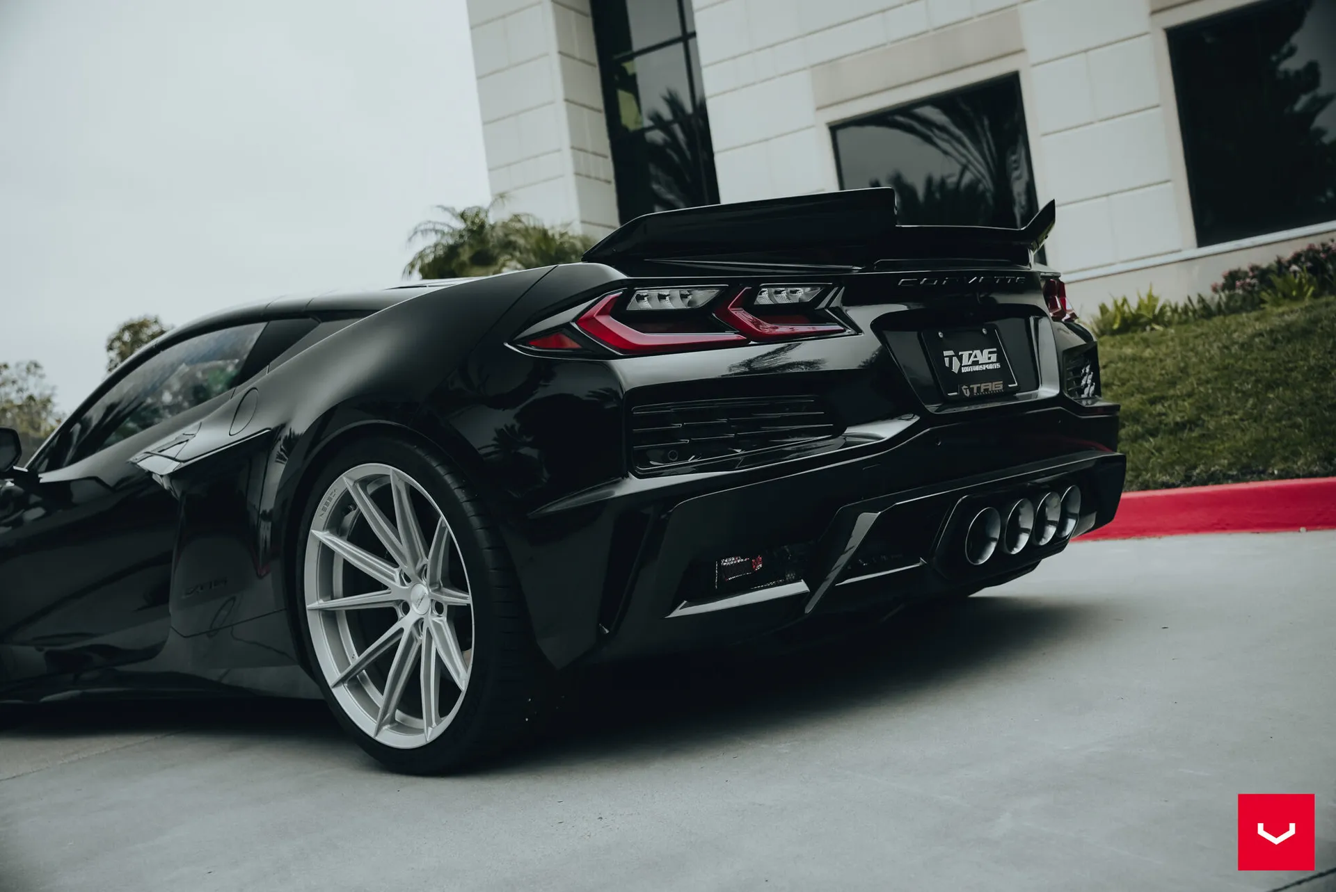 Chevrolet C8 Corvette, 7
