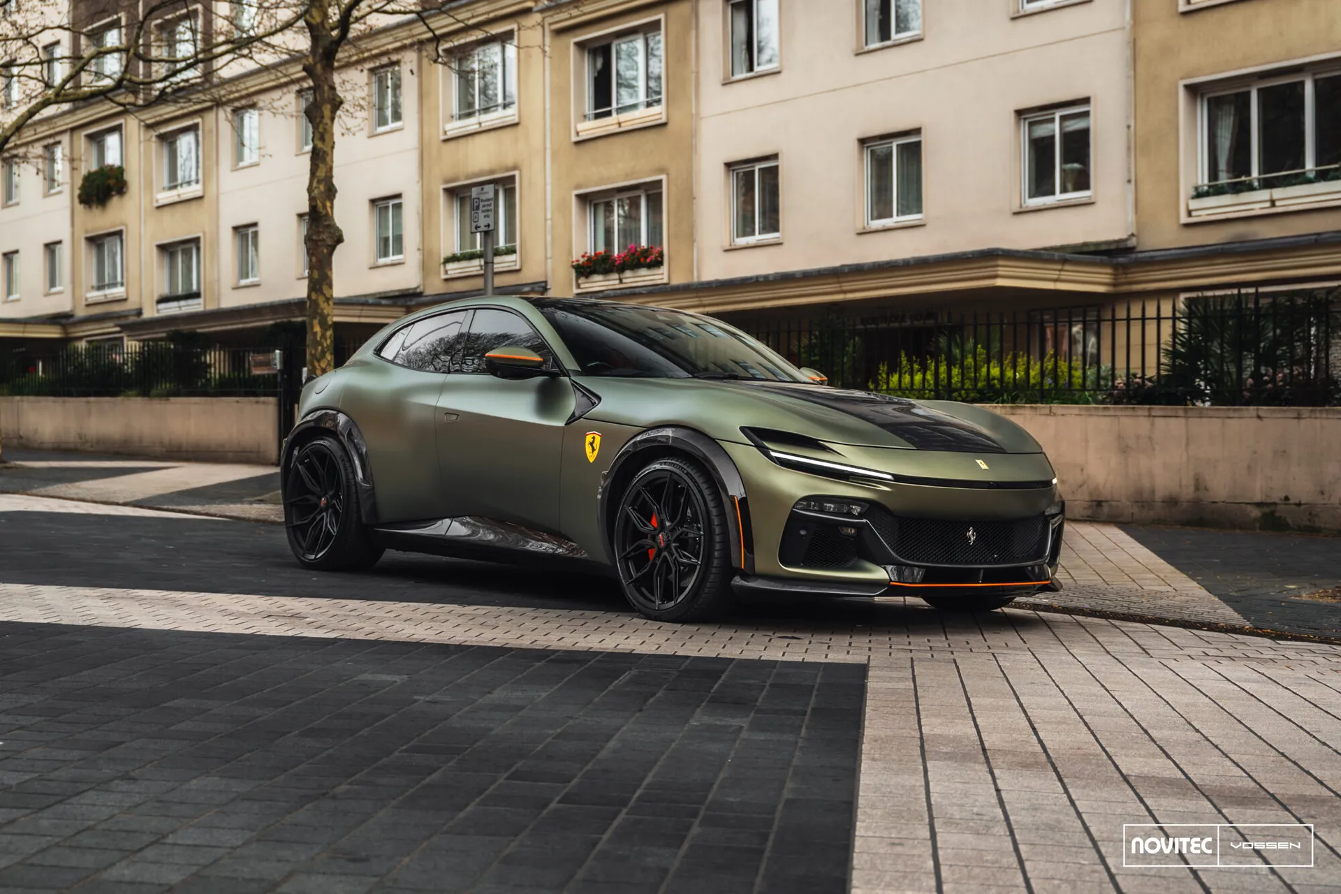 Ferrari Purosangue, 12