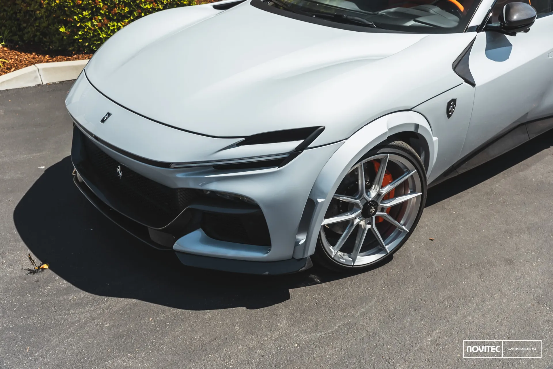 Ferrari Purosangue, 8