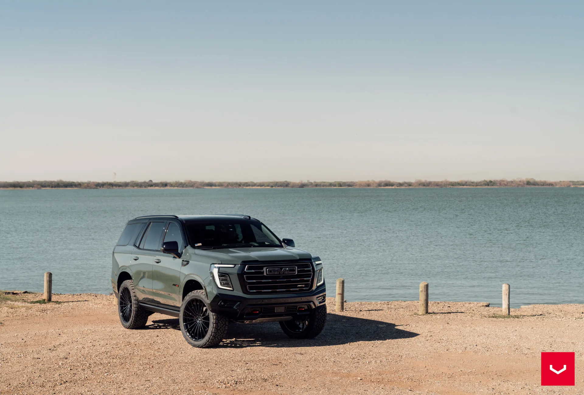 GMC Yukon, 12