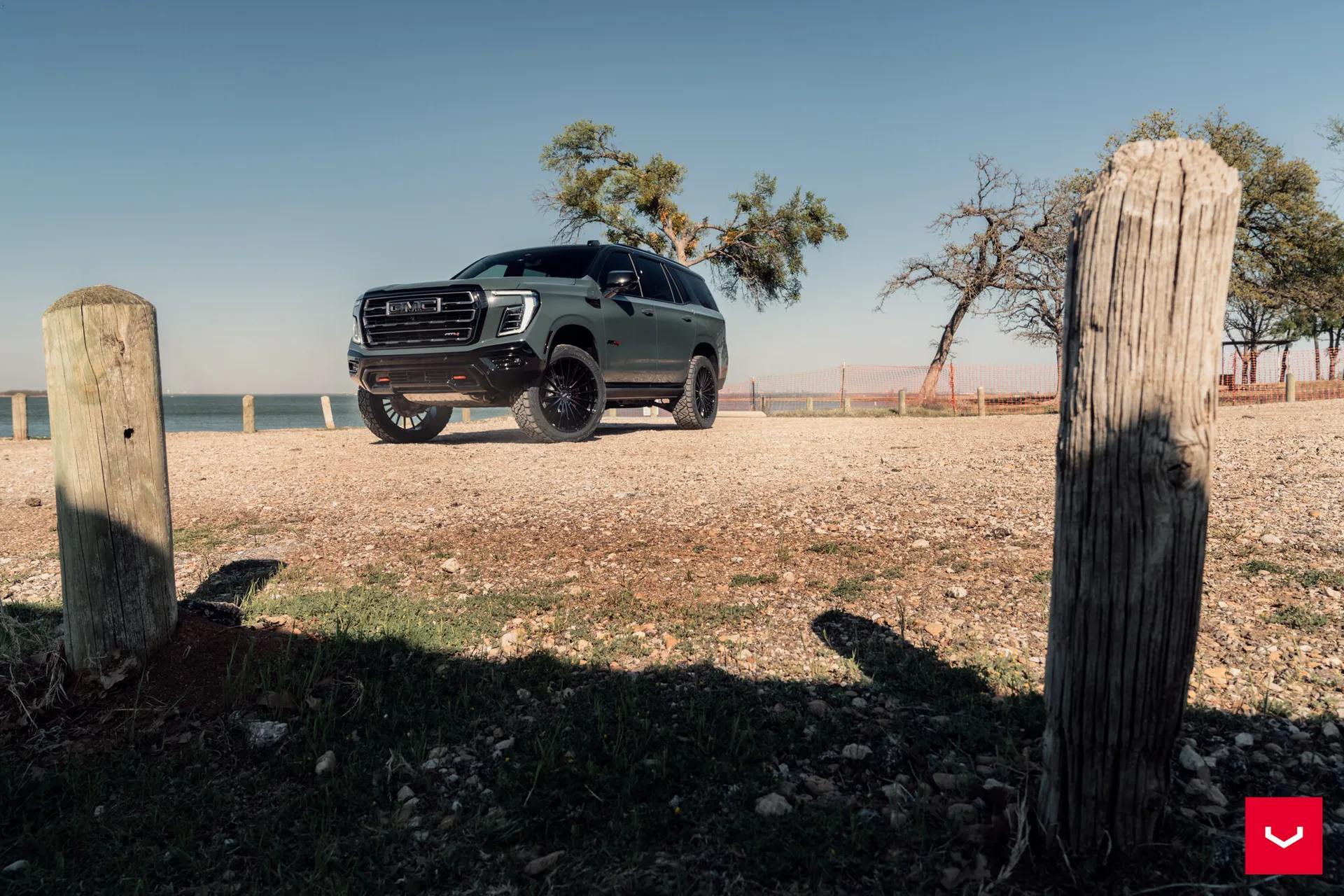 GMC Yukon, 10