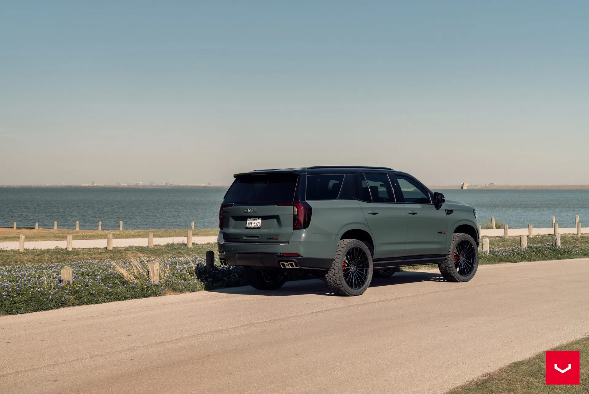 GMC Yukon, 2