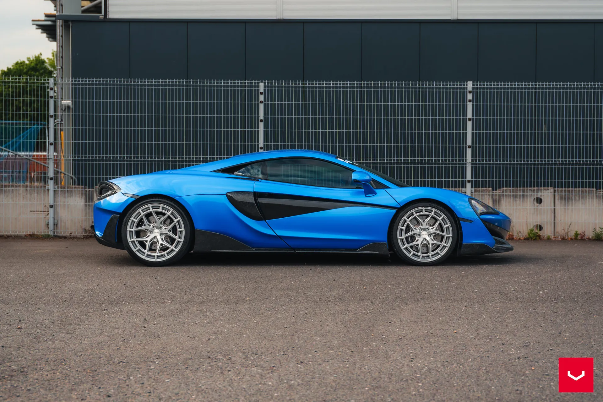 McLaren 570s, 8