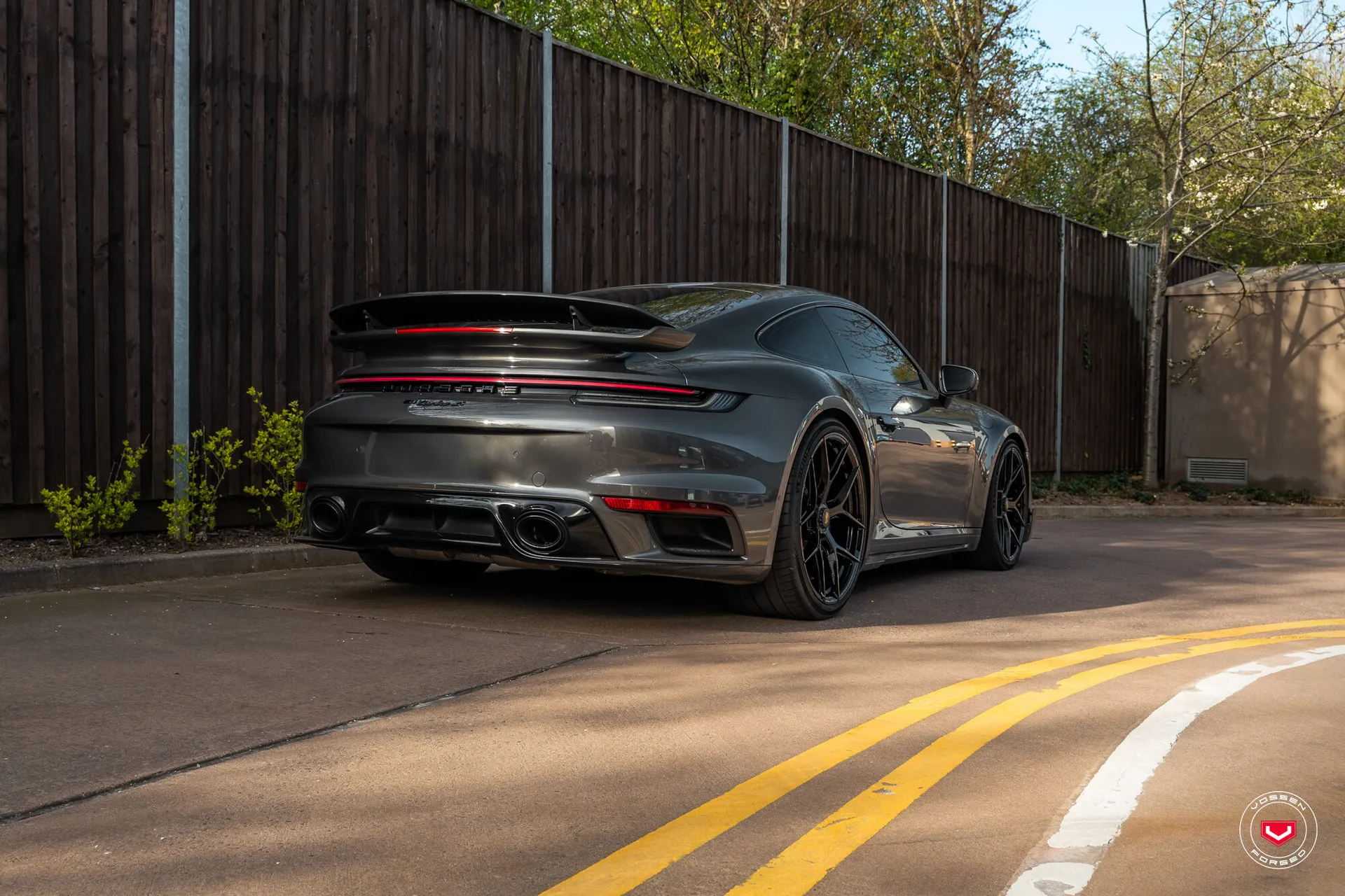 Porsche 992, 2
