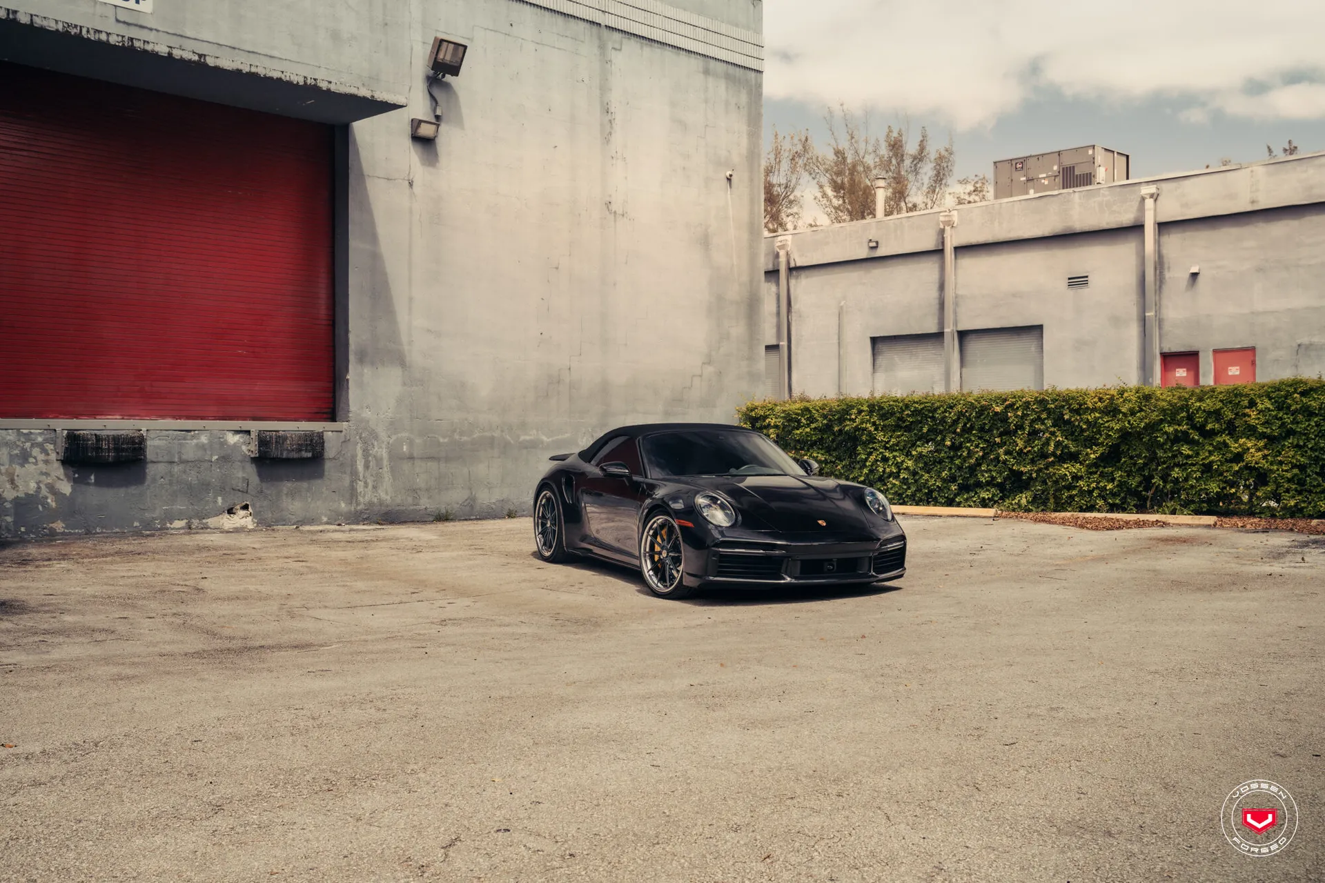 Porsche 992, 12