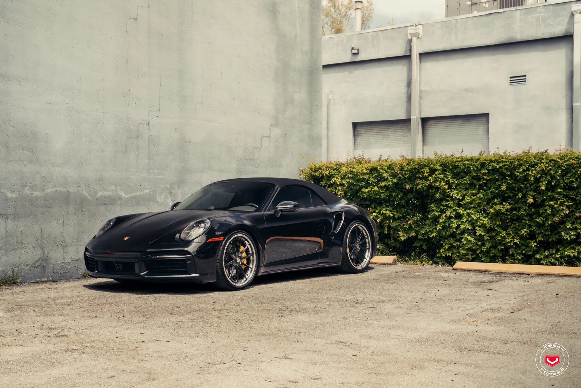Porsche 992, 13
