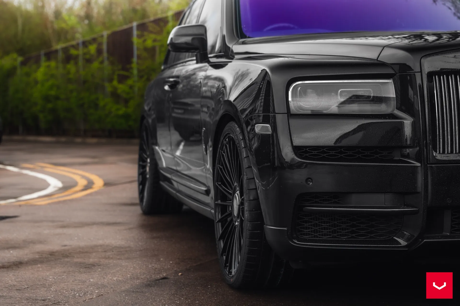 Rolls Royce Cullinan, 8