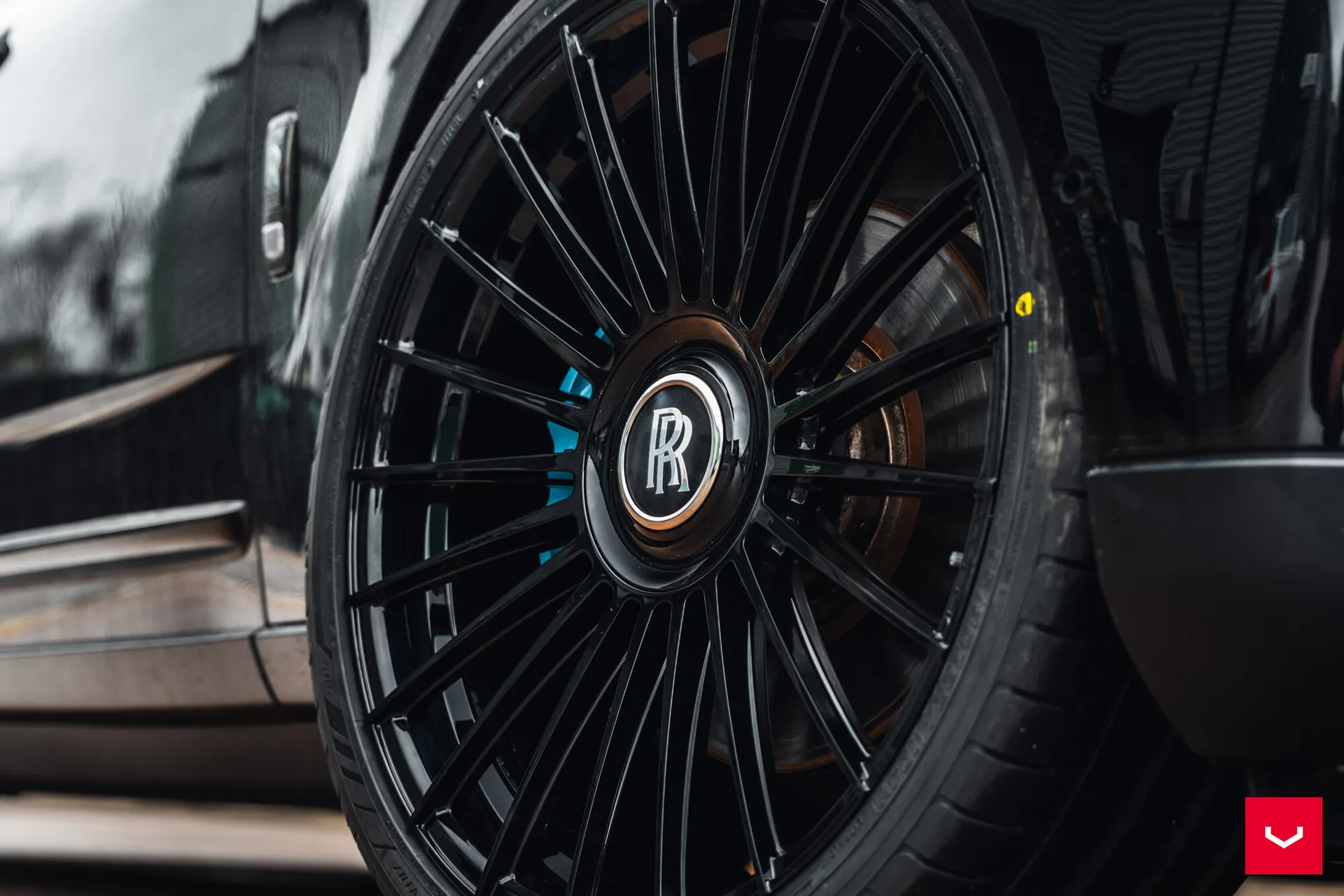 Rolls Royce Cullinan, 11