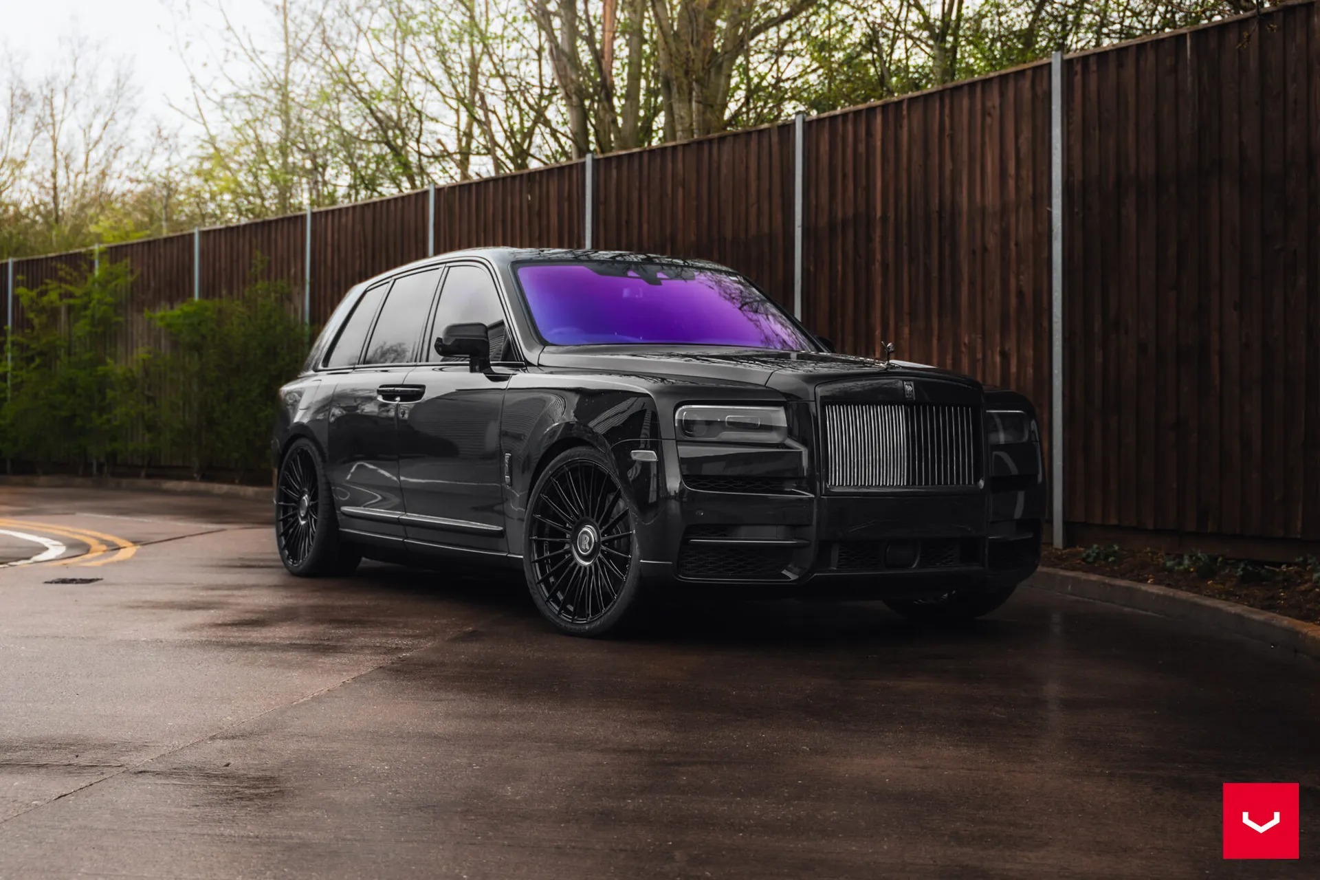 Rolls Royce Cullinan, 1