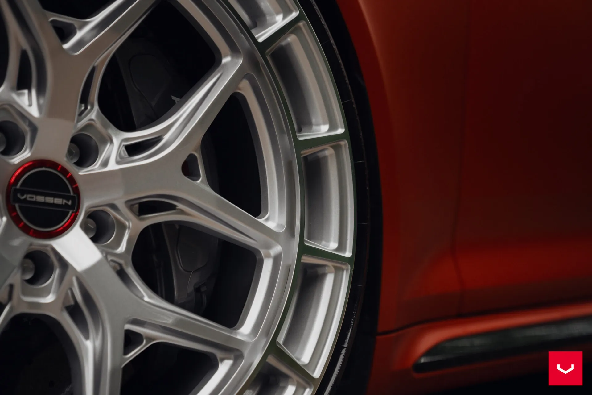 Audi A4 / S4 / RS4, 6