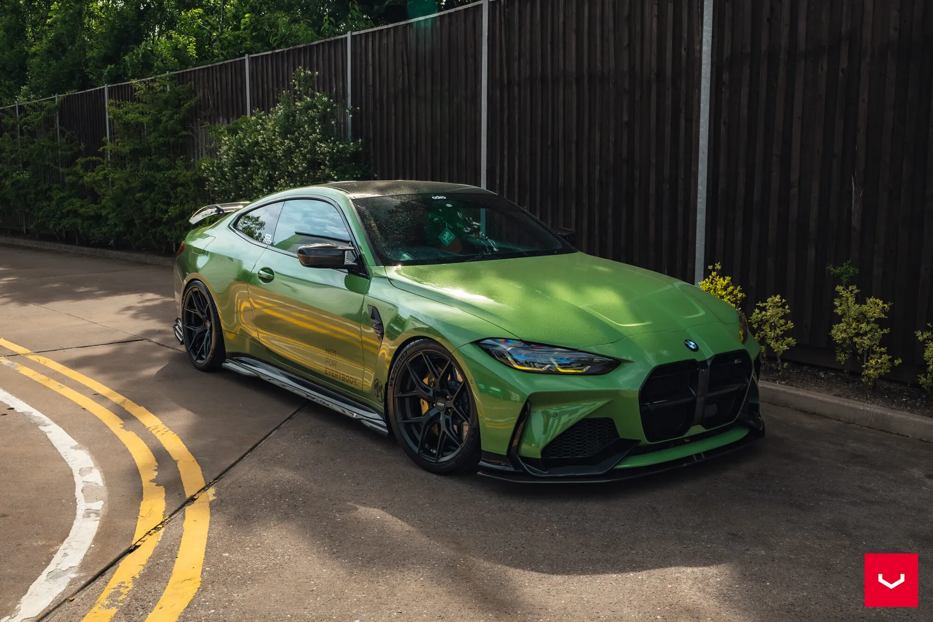 BMW 4 Series / M4, 35