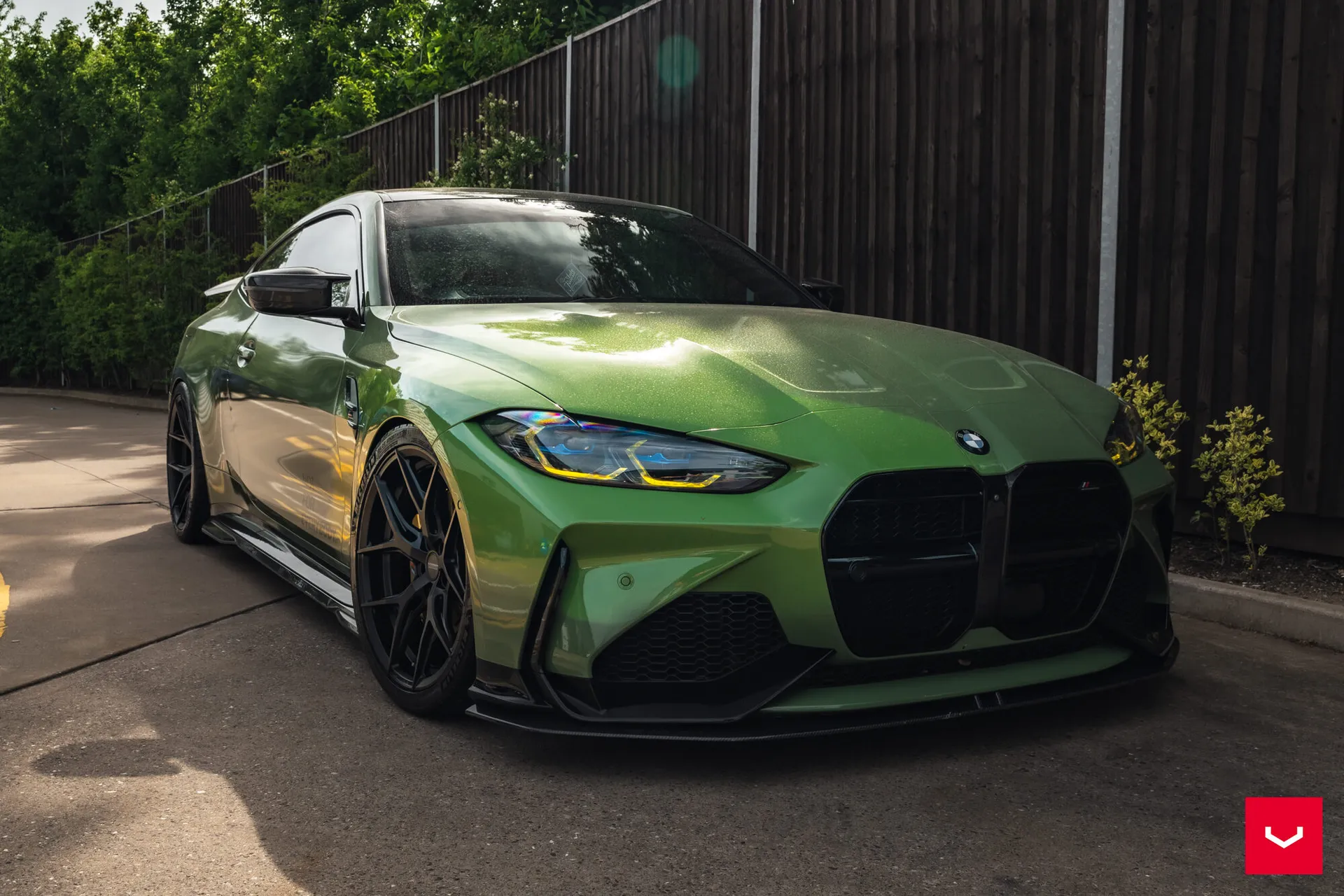BMW 4 Series / M4, 32
