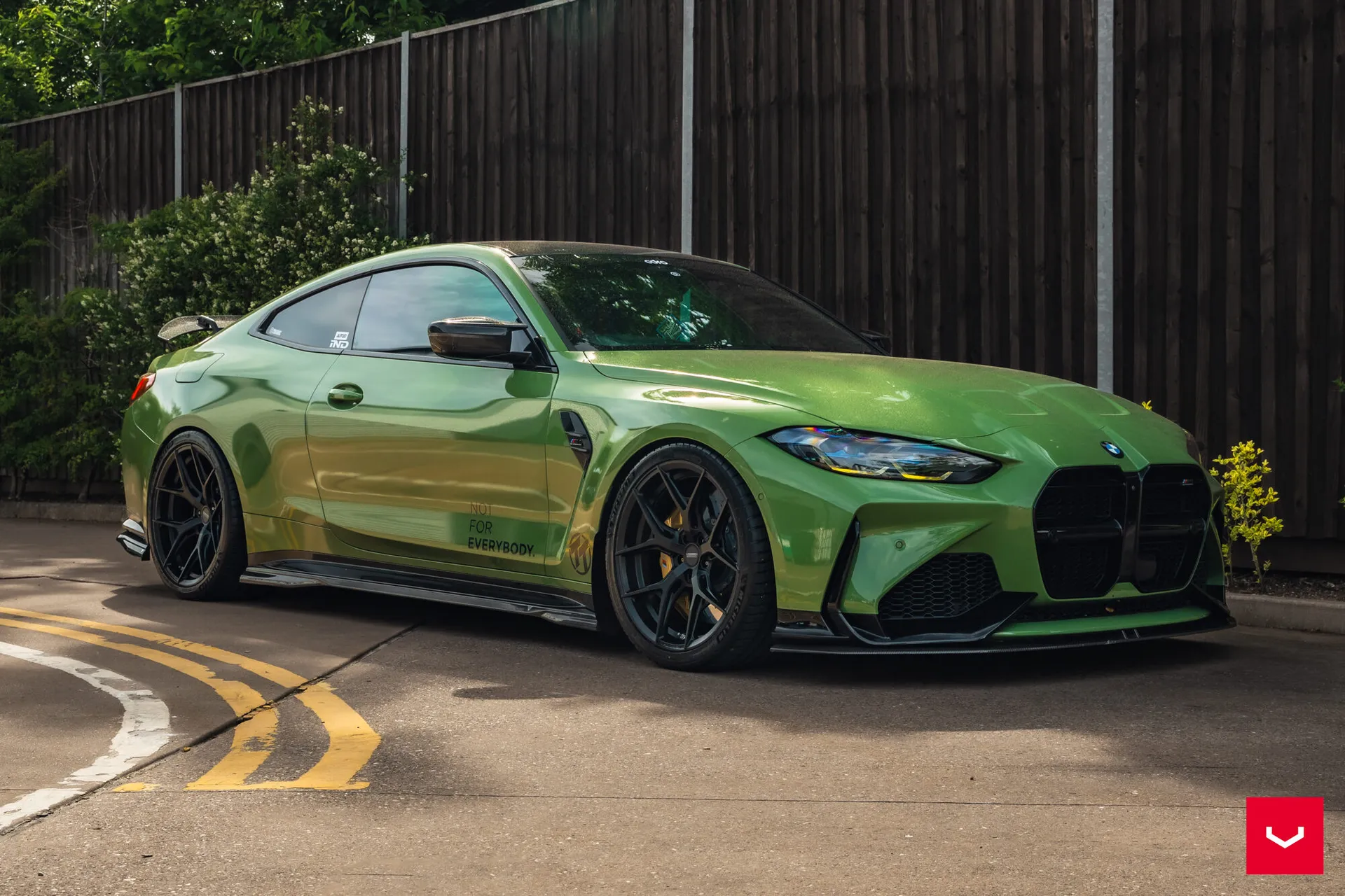 BMW 4 Series / M4, 1