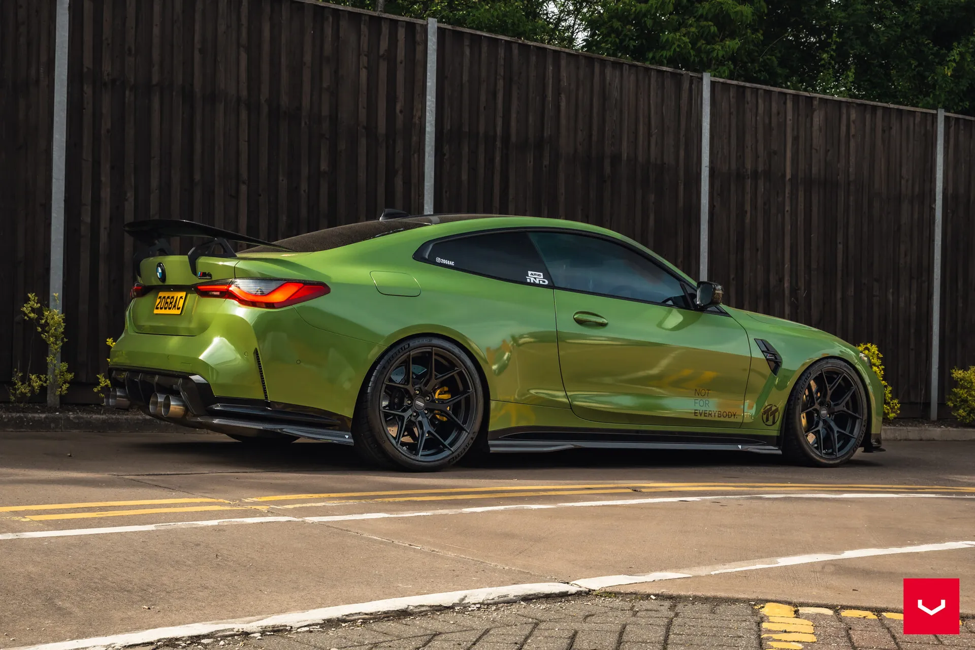 BMW 4 Series / M4, 18