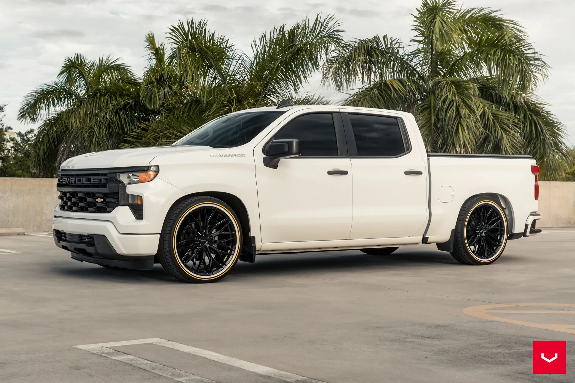 Chevrolet Silverado, 16