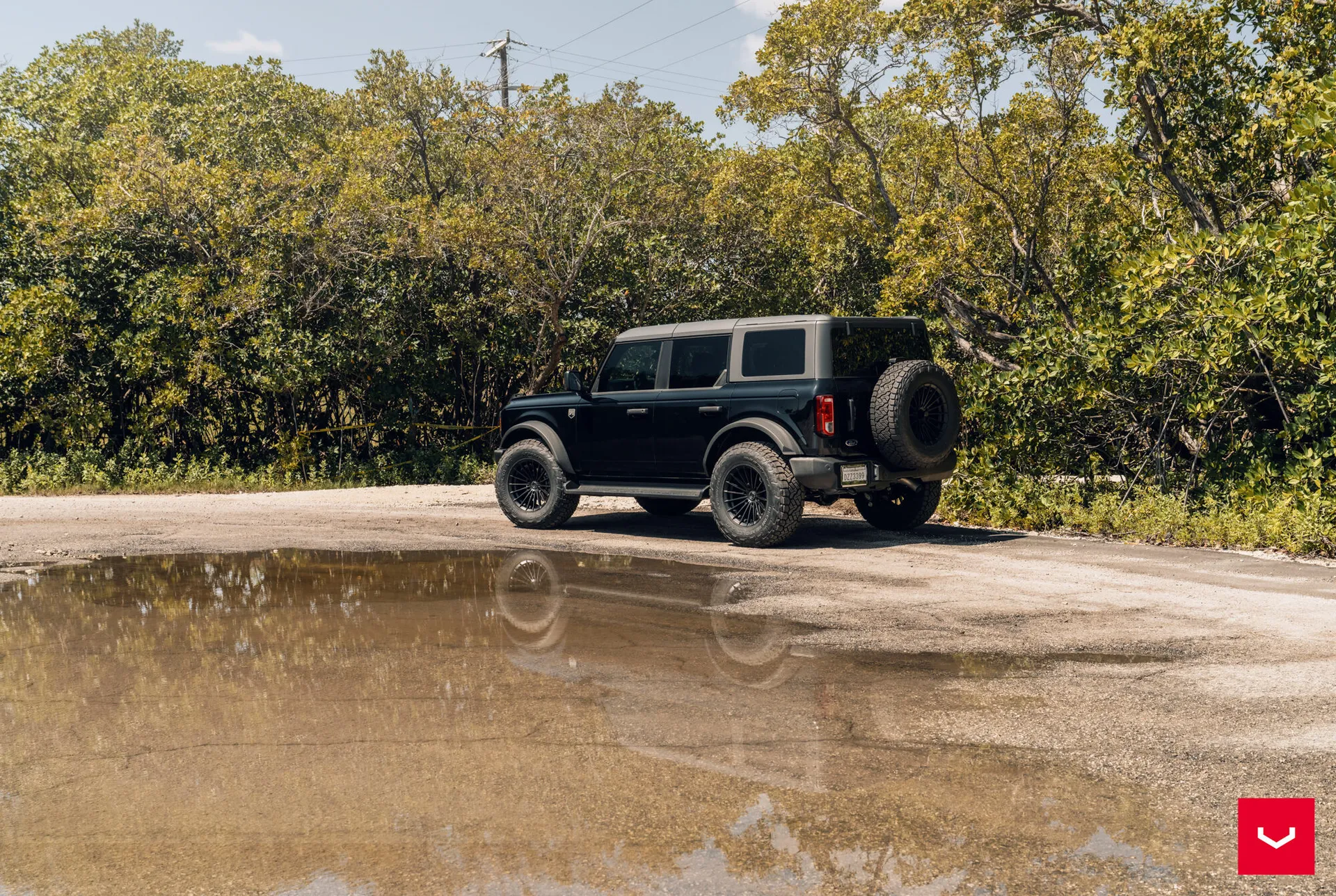 Ford Bronco, 2