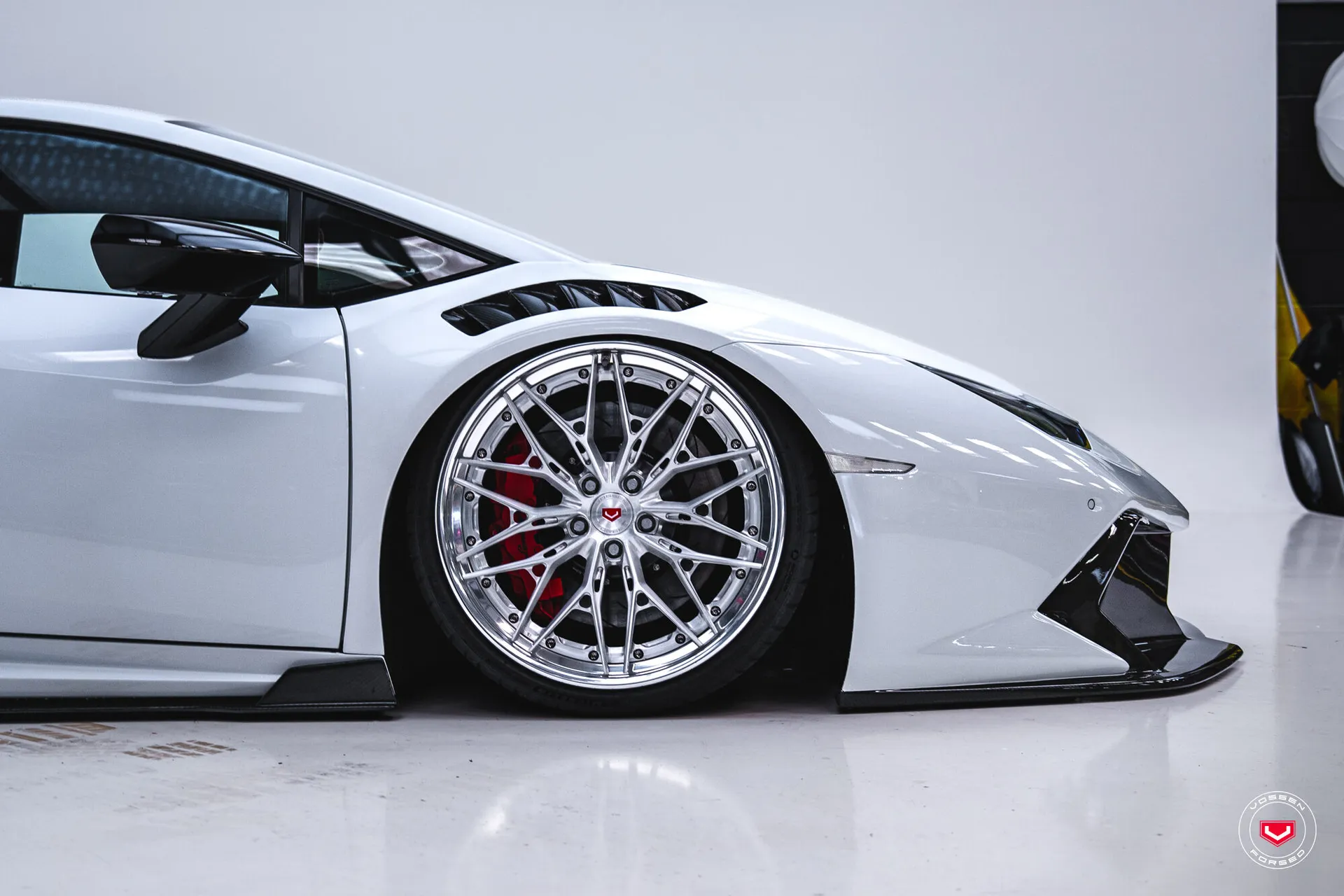 Lamborghini Huracan, 11