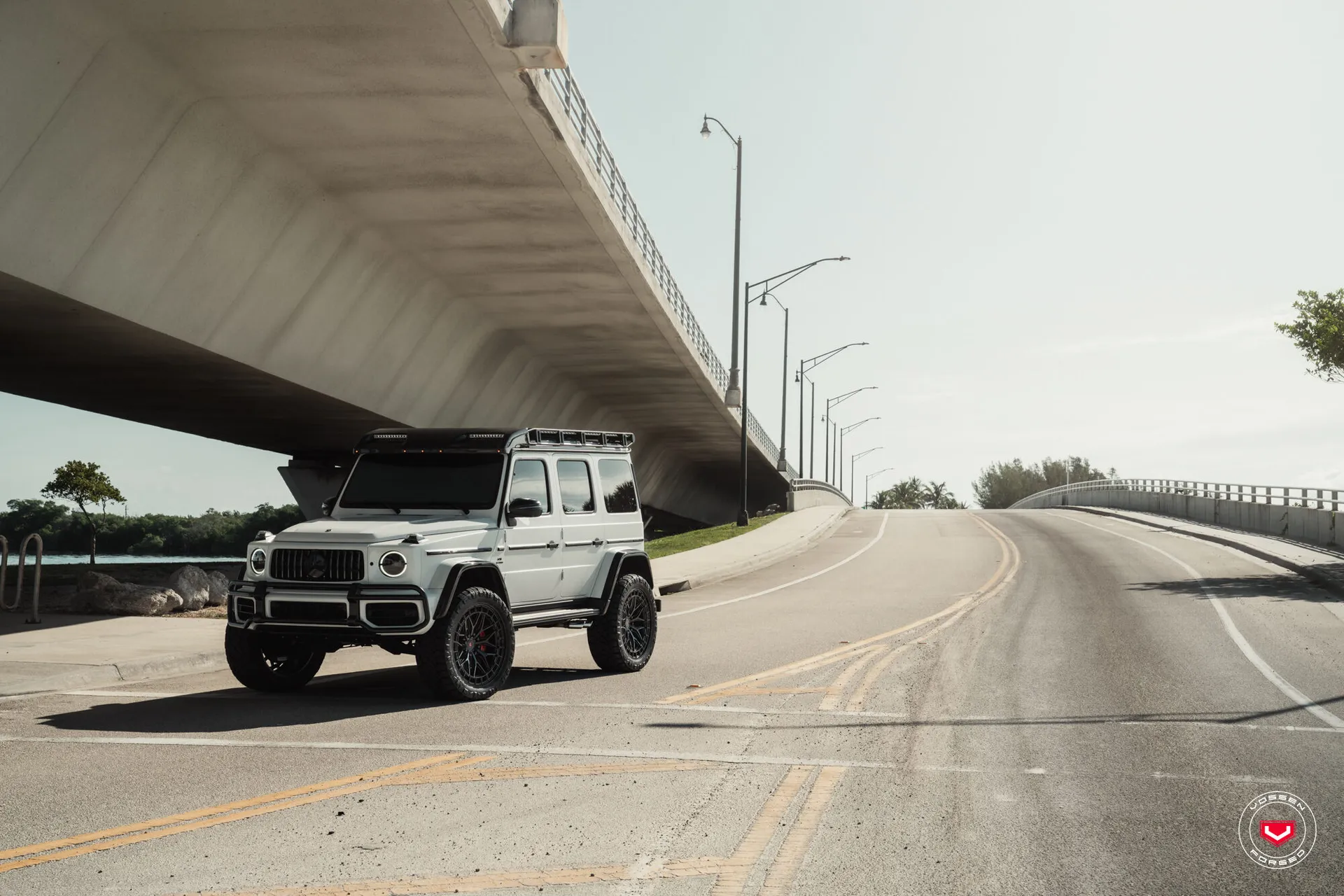 Mercedes Benz G-Class, 10