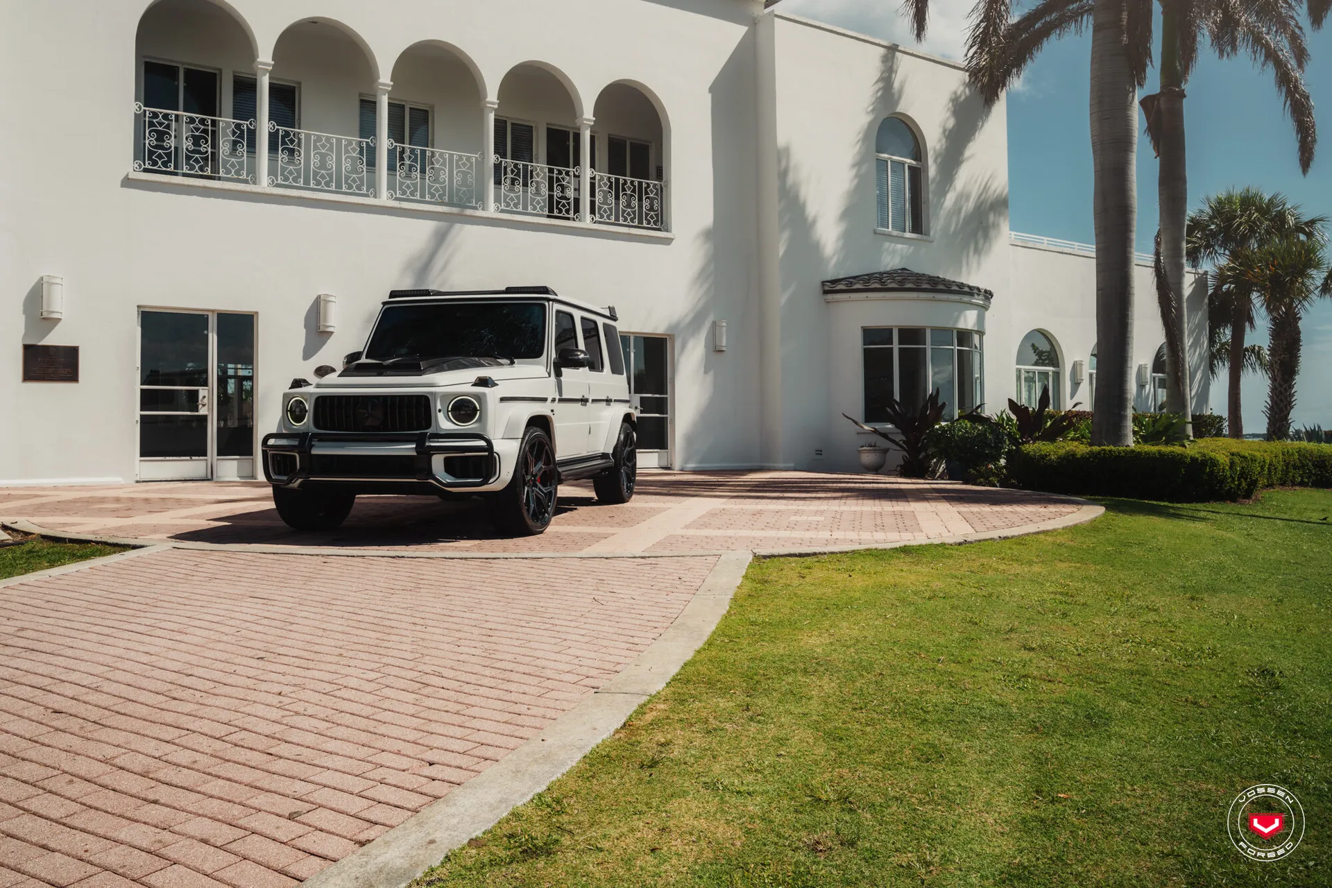 Mercedes Benz G-Class, 4