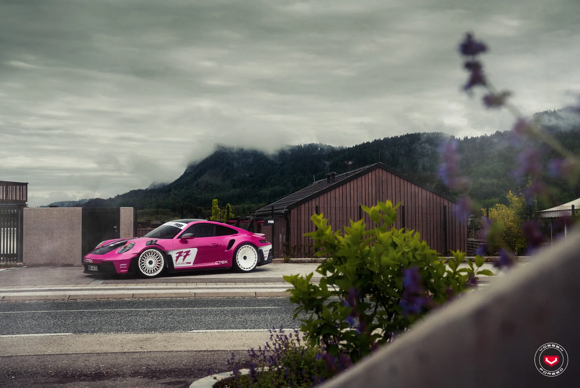 Porsche 992, 15