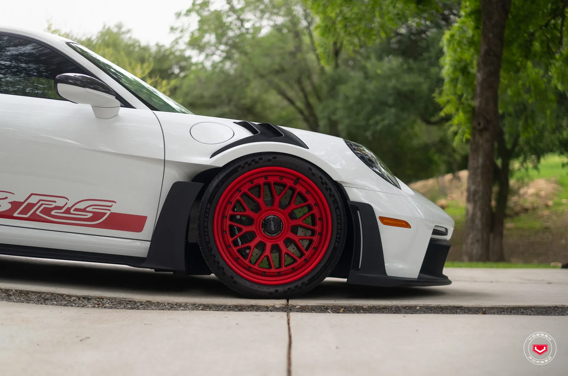 Porsche 992, 17