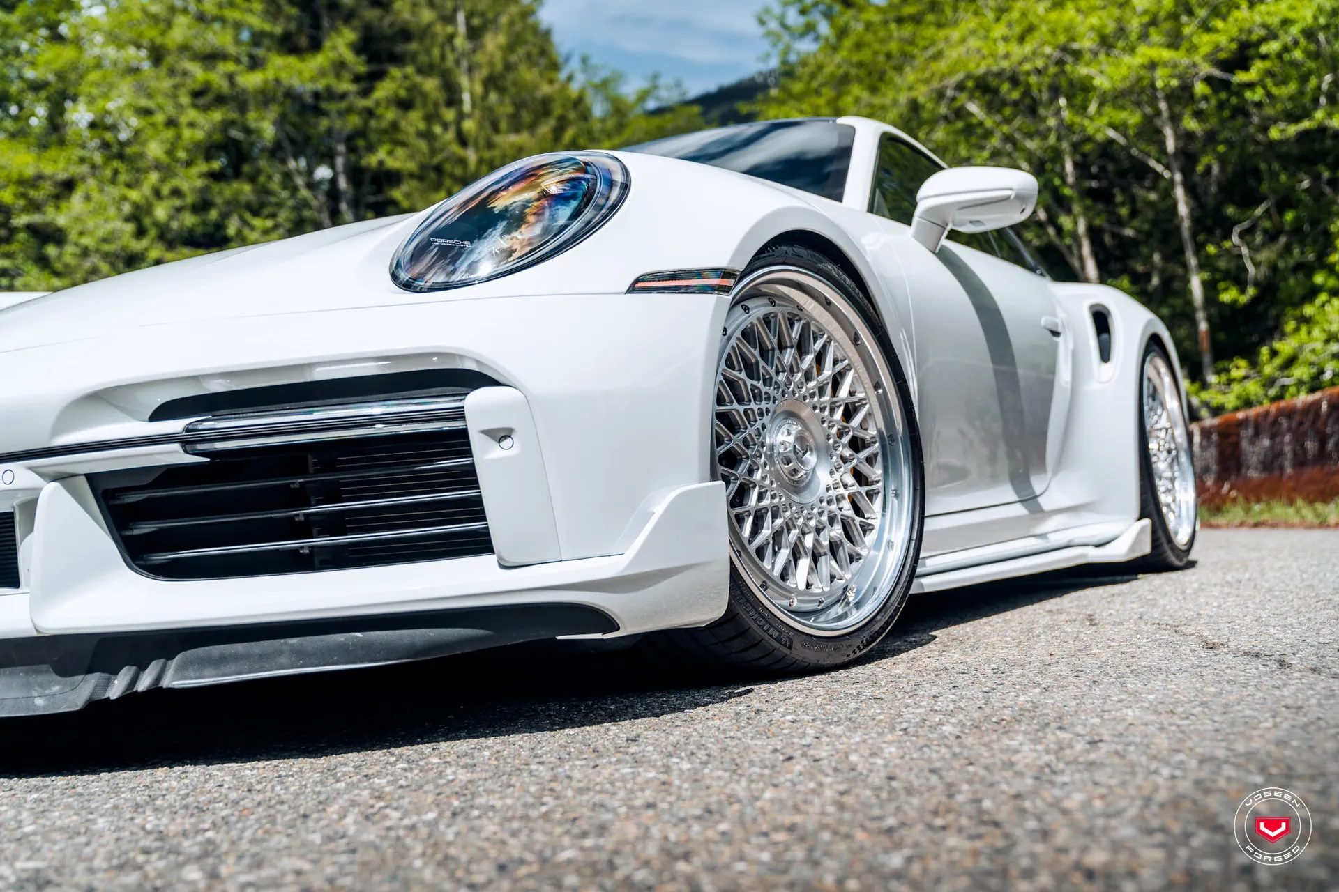 Porsche 992, 3