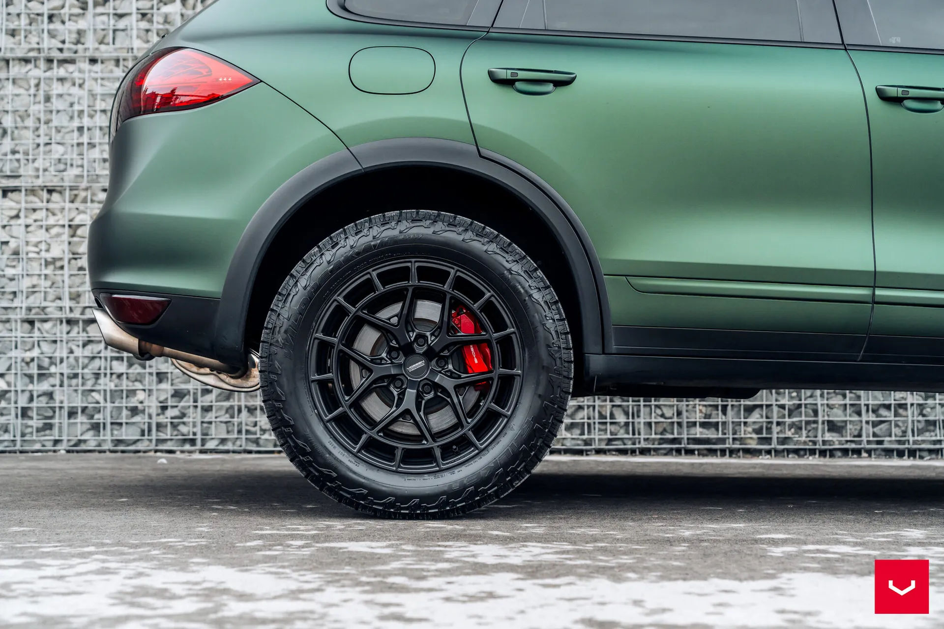 Porsche Cayenne, 3