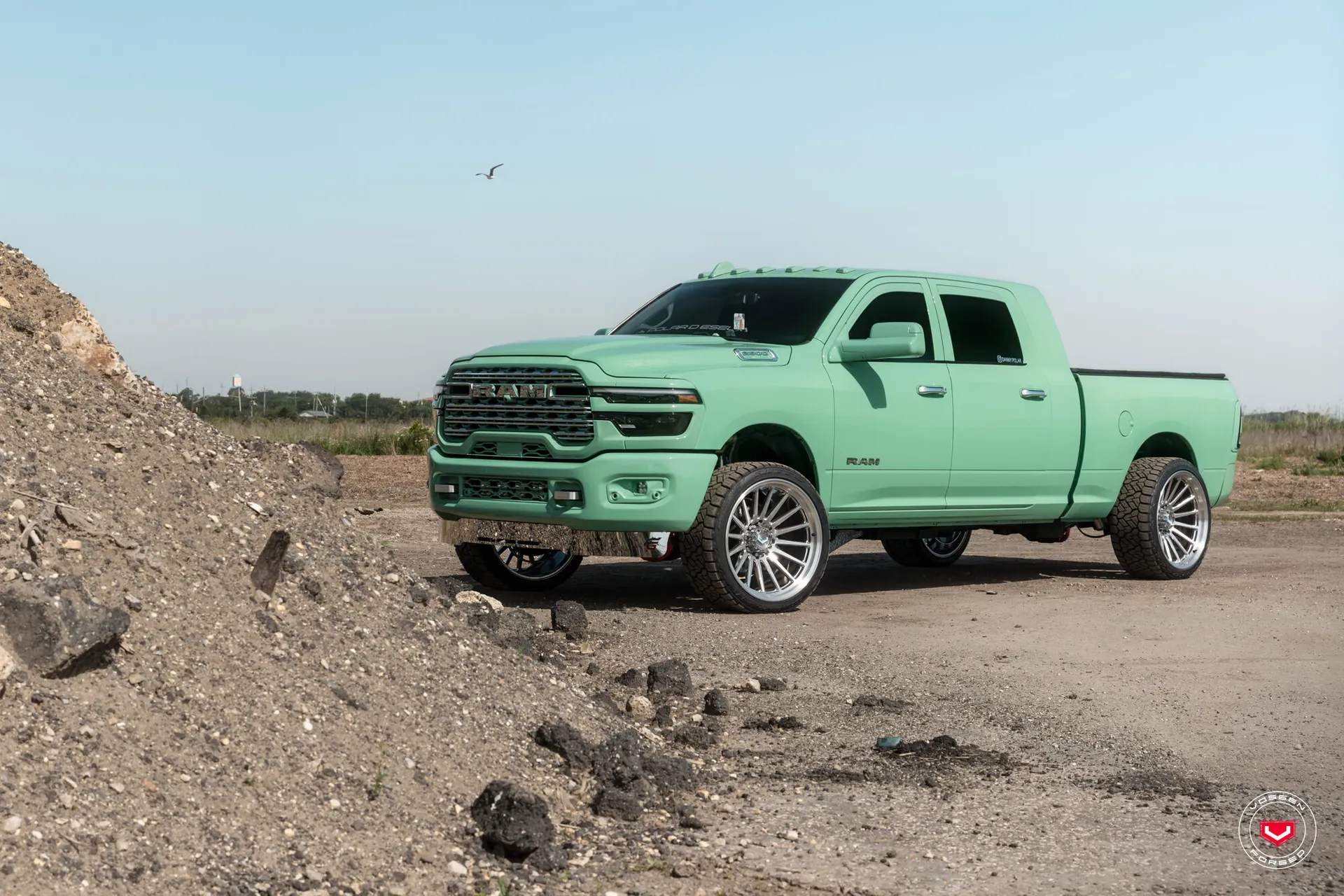 Dodge Ram 2500, 10