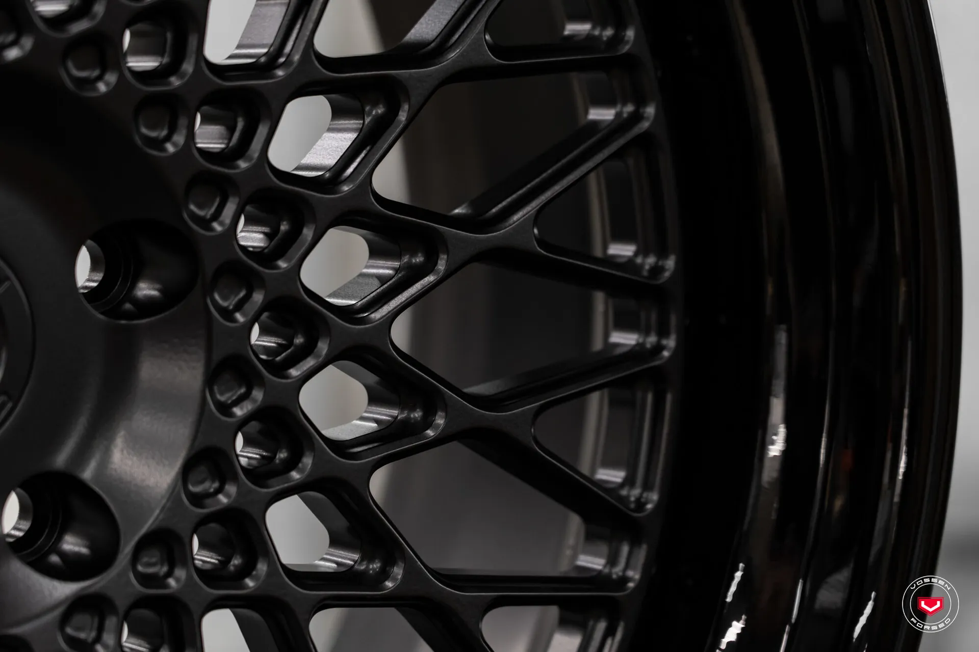 Satin Black | Gloss Black, 3