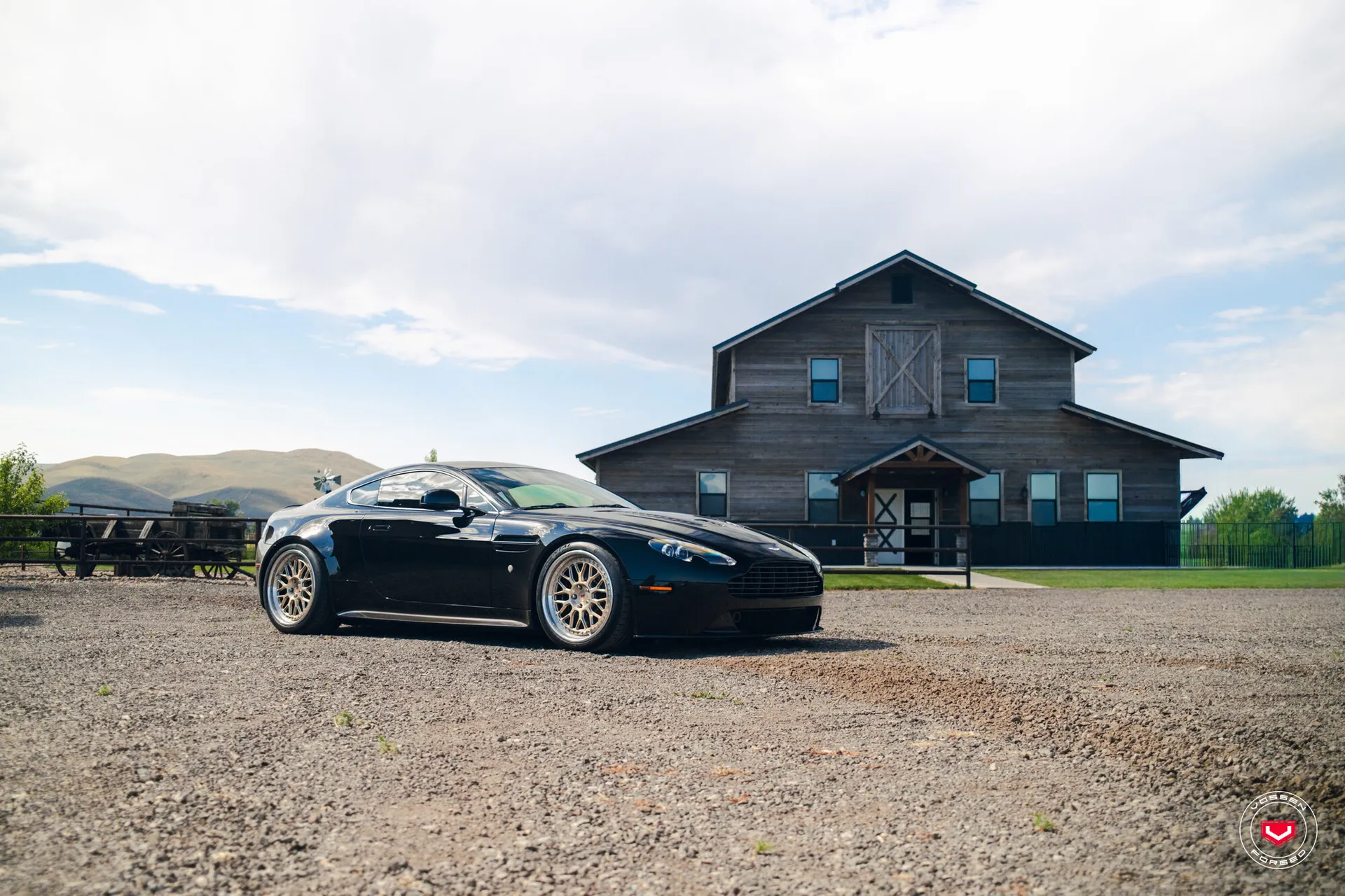 Aston Martin Vantage, 7