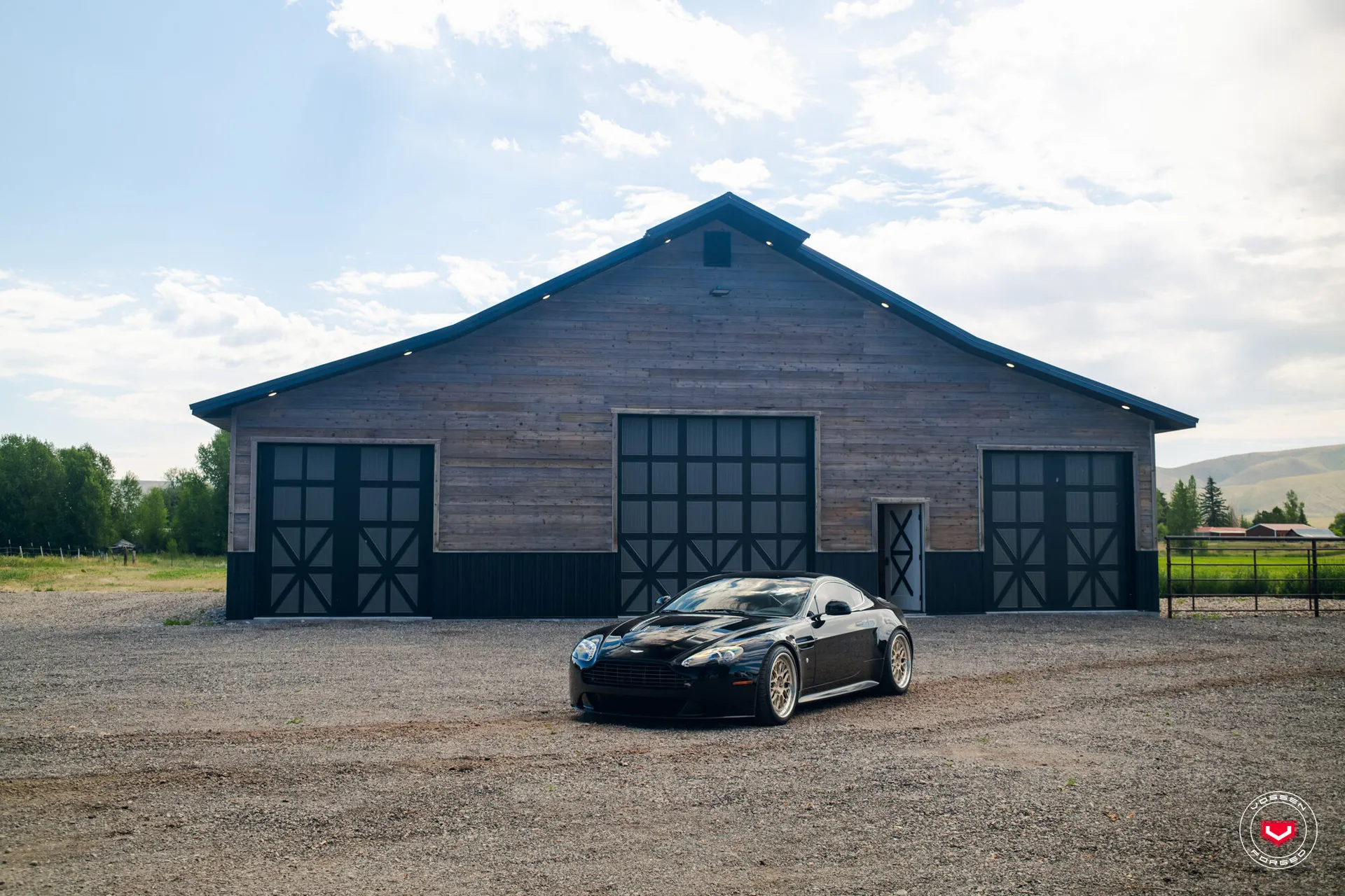 Aston Martin Vantage, 5