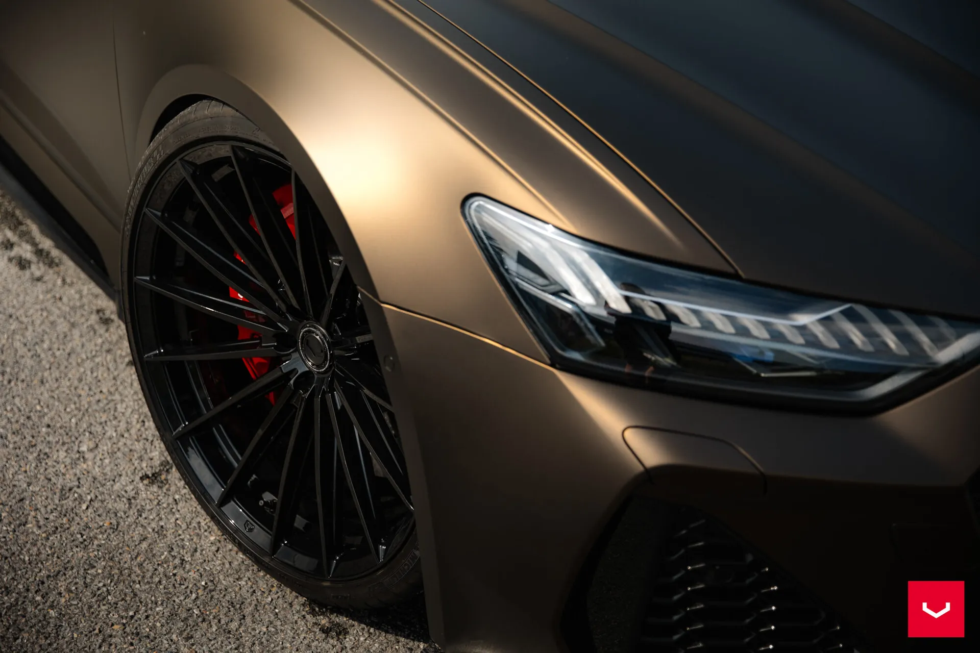 Audi A6 / S6 / RS6, 13