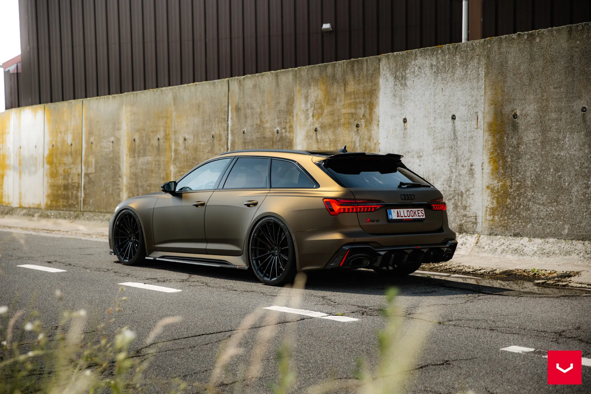 Audi A6 / S6 / RS6, 1