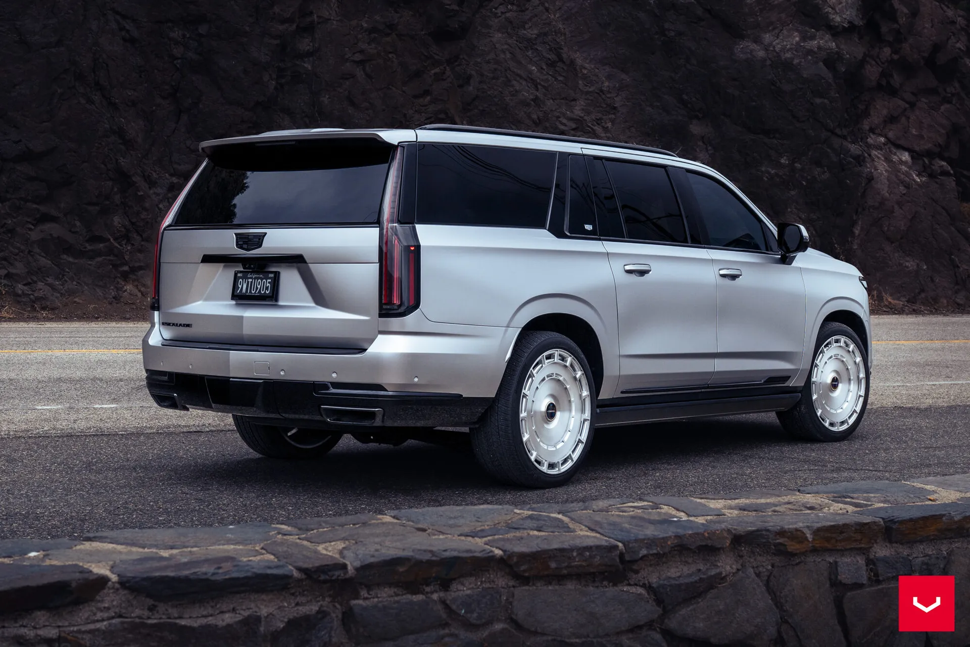 Cadillac Escalade, 21