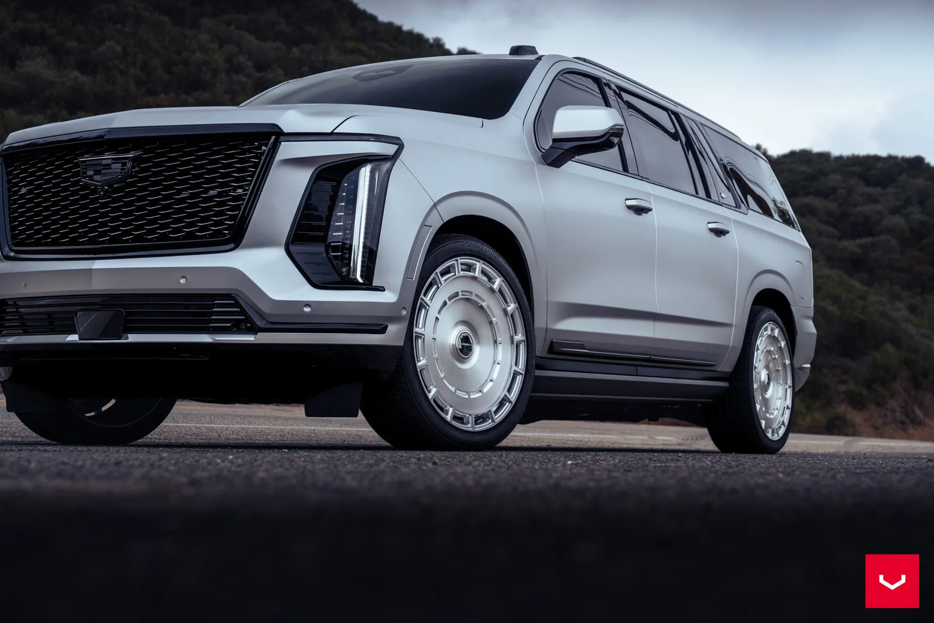 Cadillac Escalade, 4