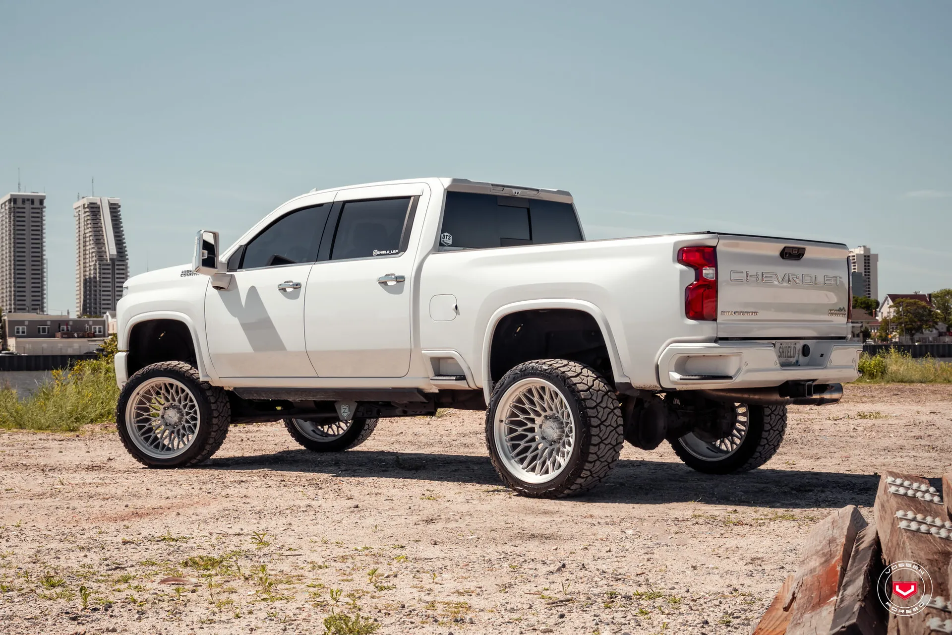 Chevrolet Silverado, 9