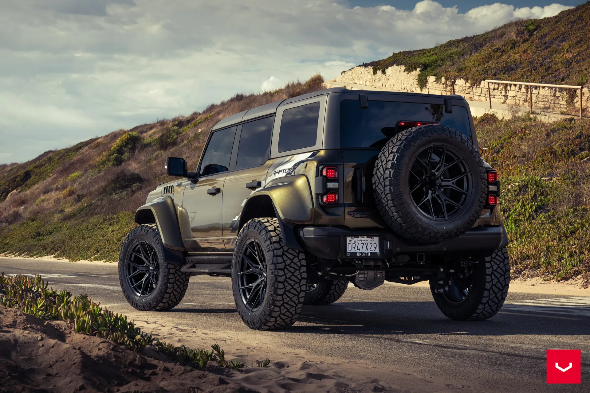 Ford Bronco, 2