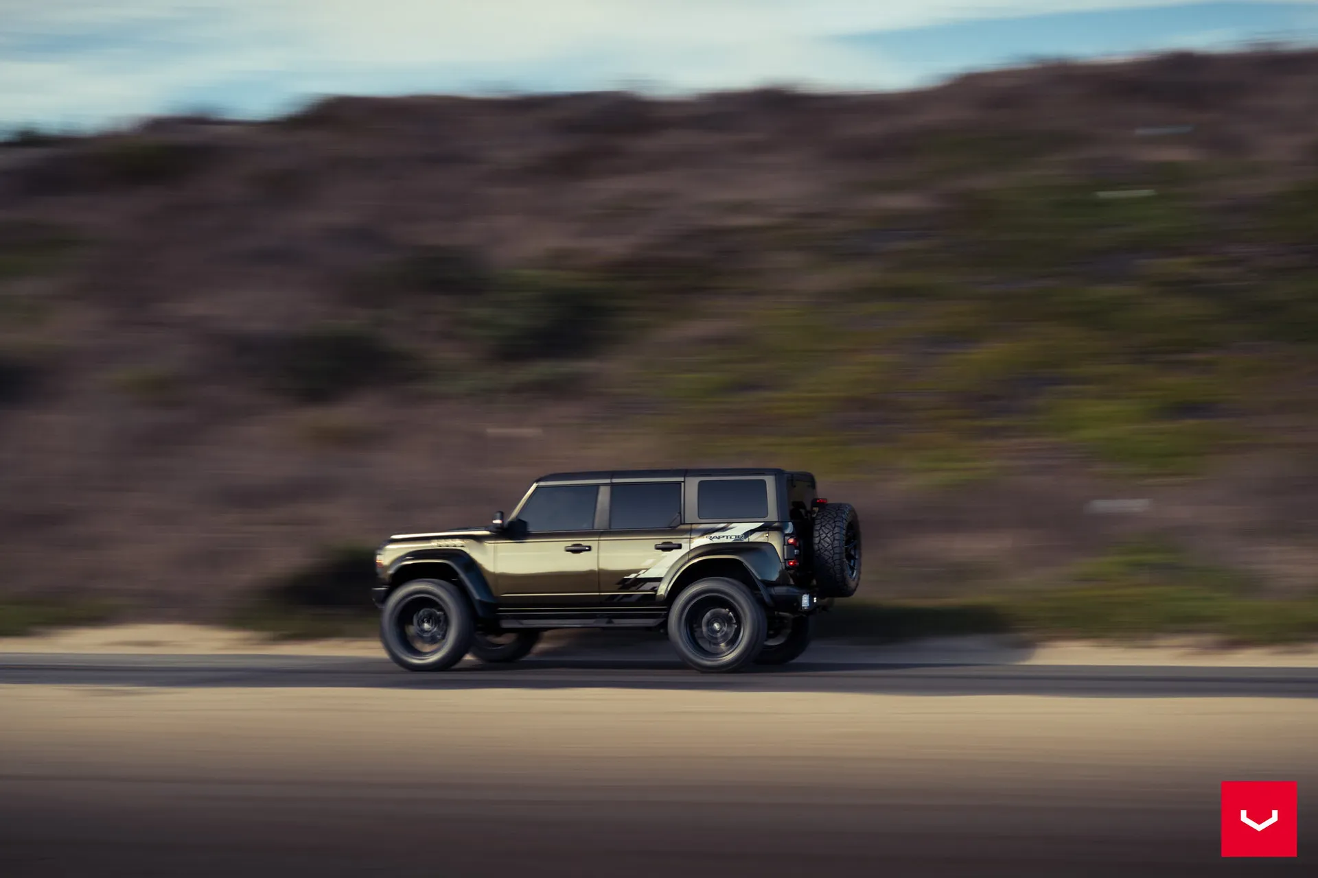 Ford Bronco, 5